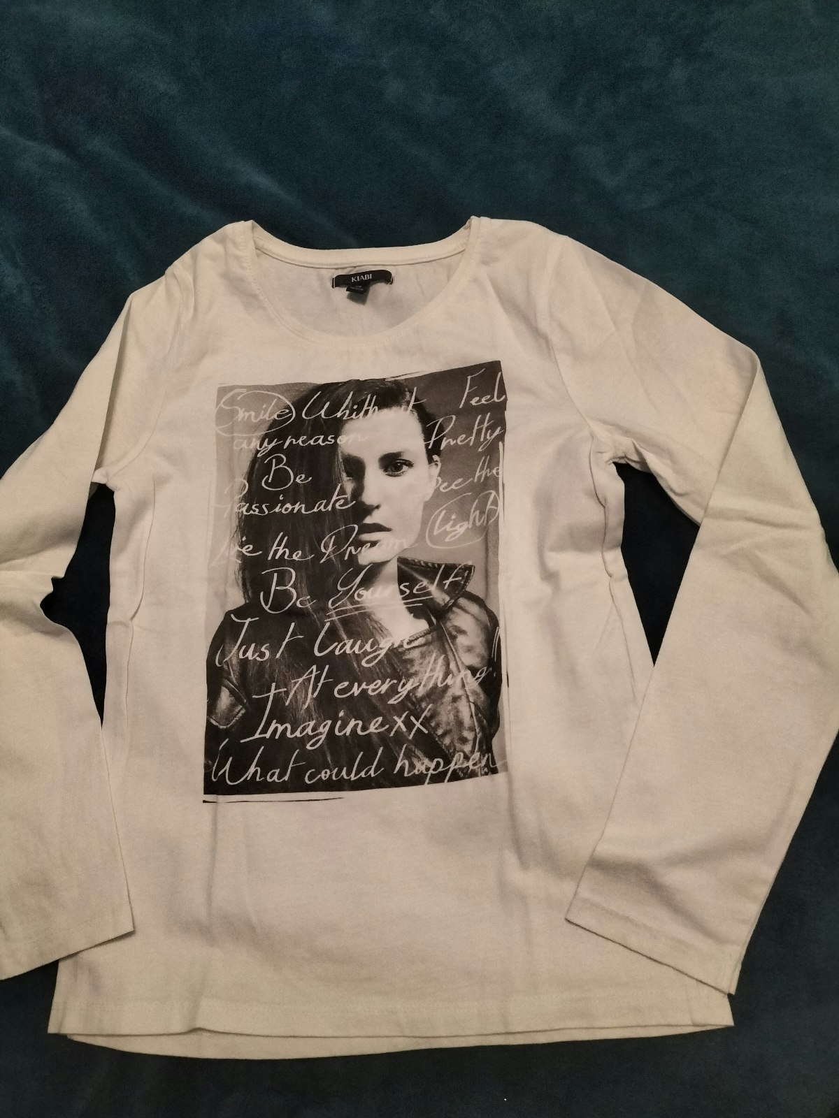 Tee shirt Kiabi taille 12 ans