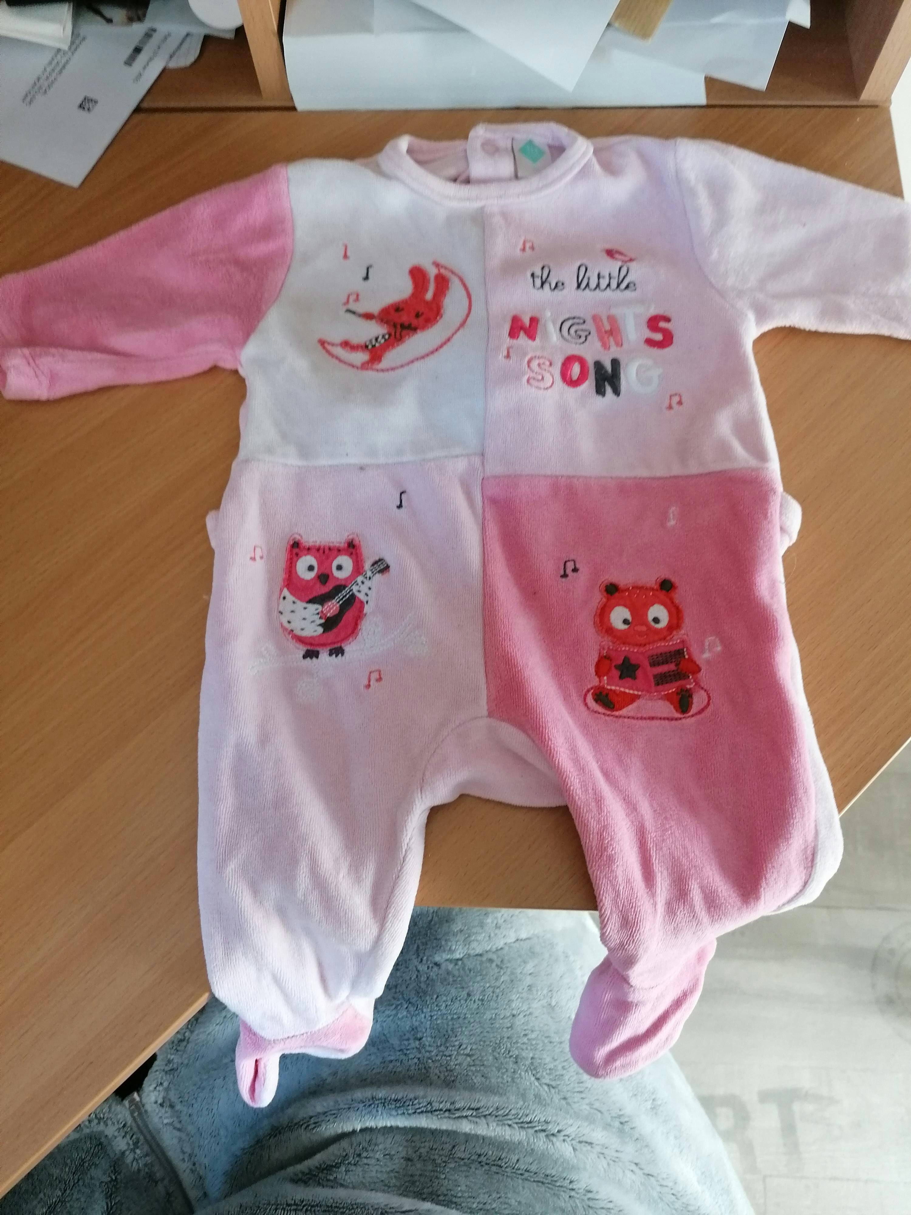 4 pyjama 3 mois - photo numéro 2