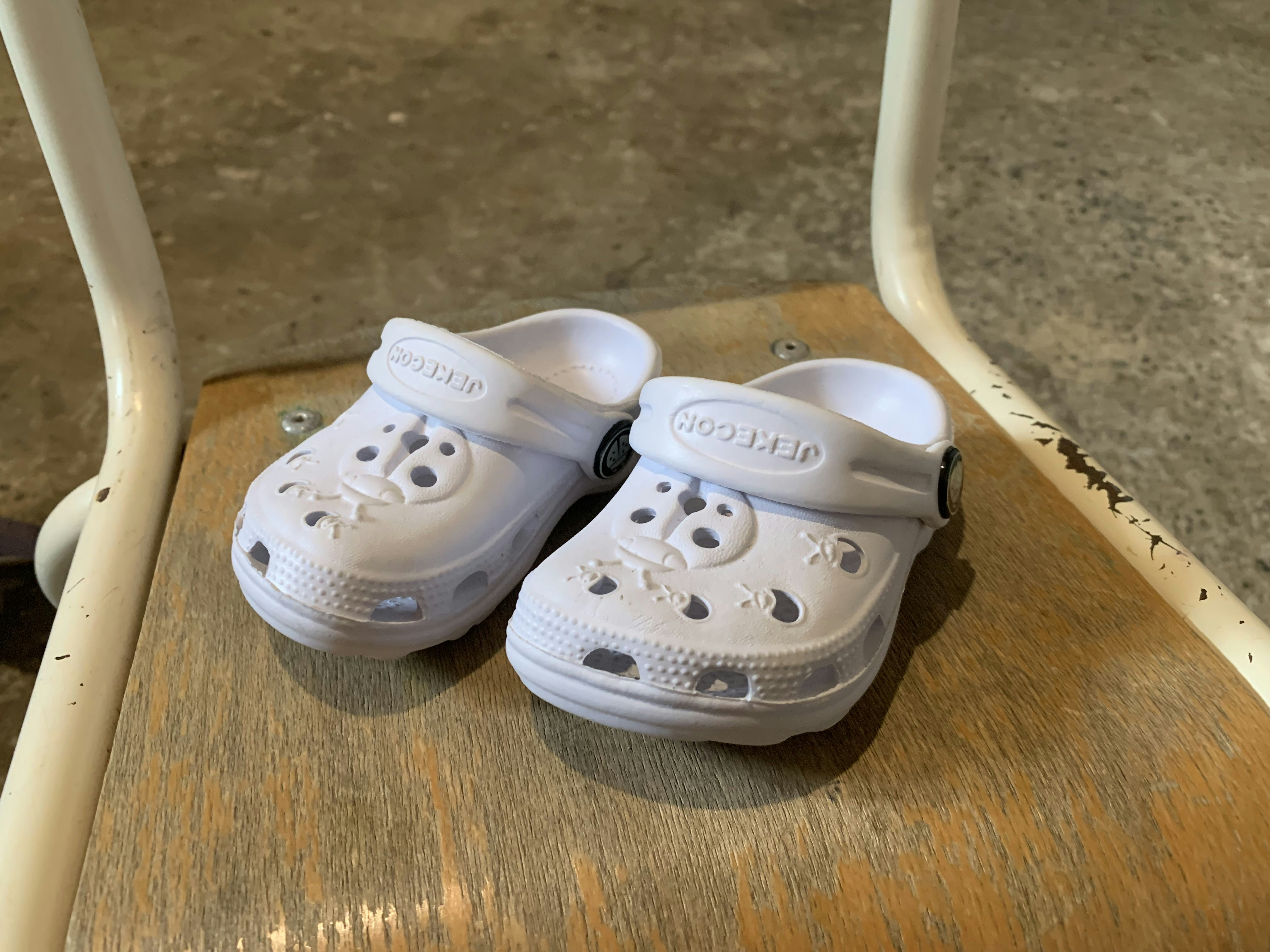 Crocs