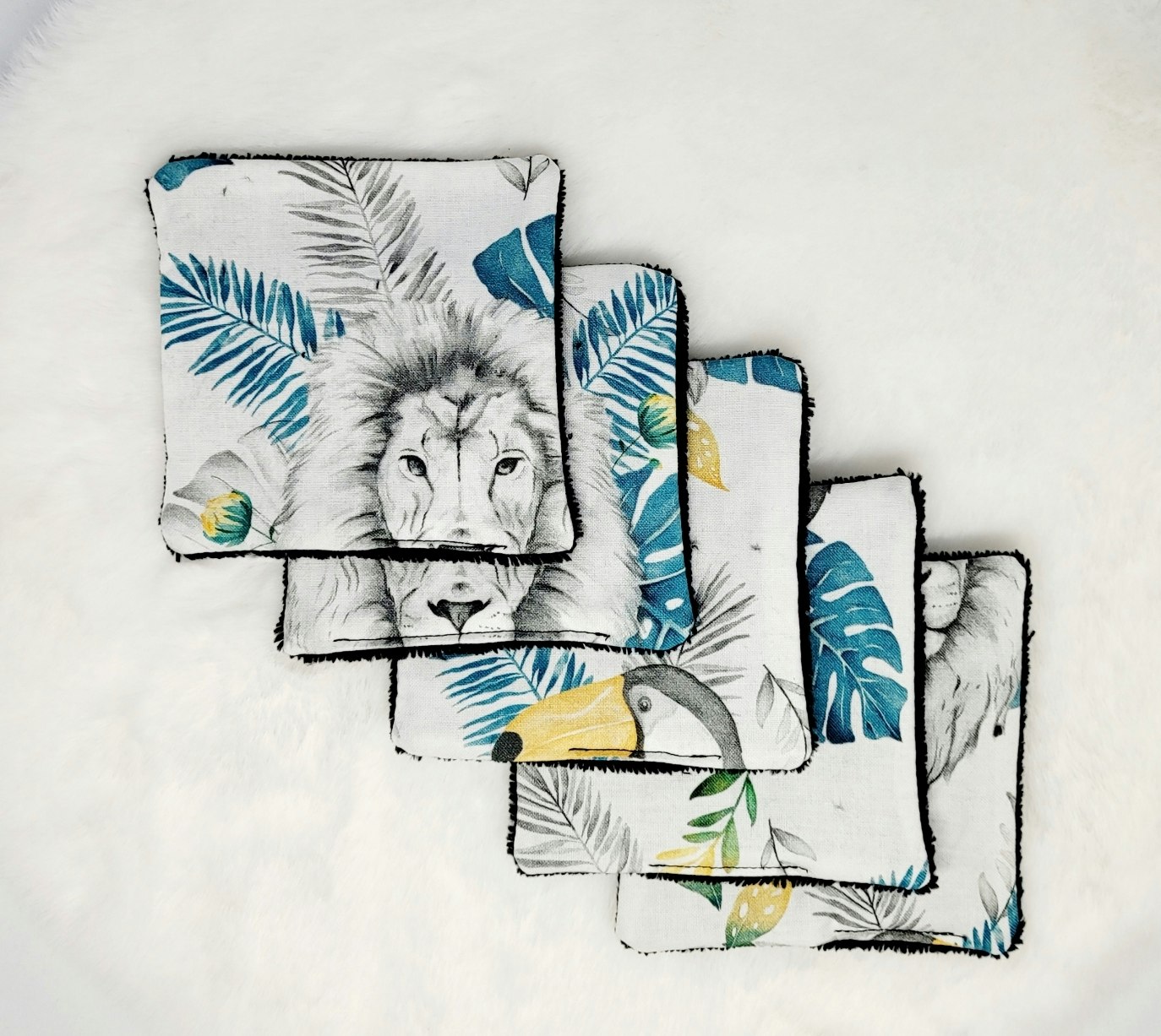 Lingettes lavables lion
