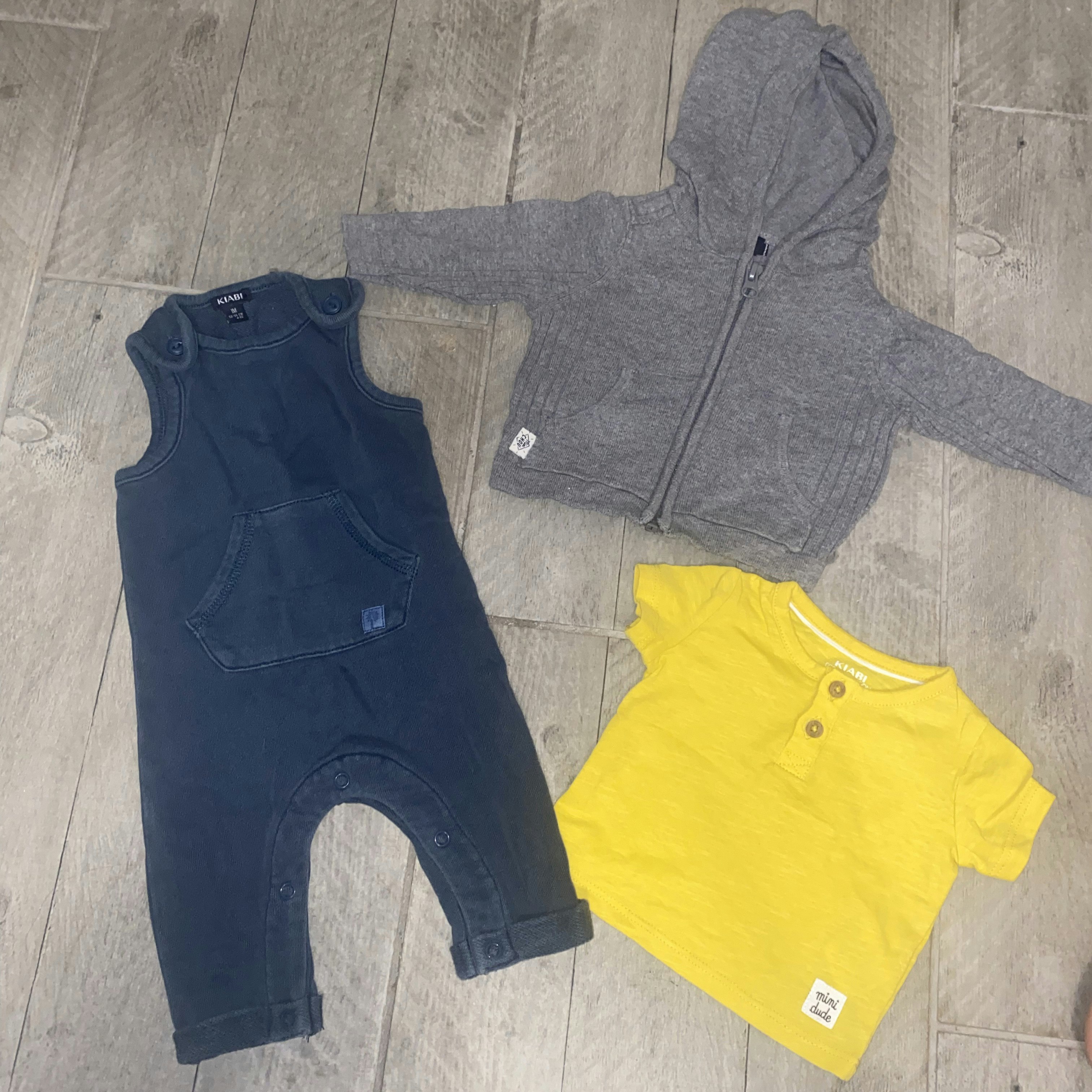 Lot été neuf 1 mois