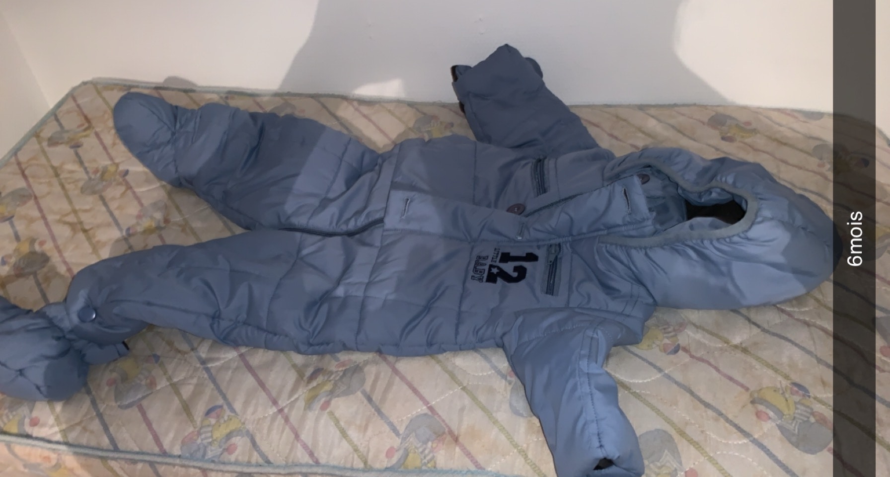 Combinaison « hiver » 6 mois