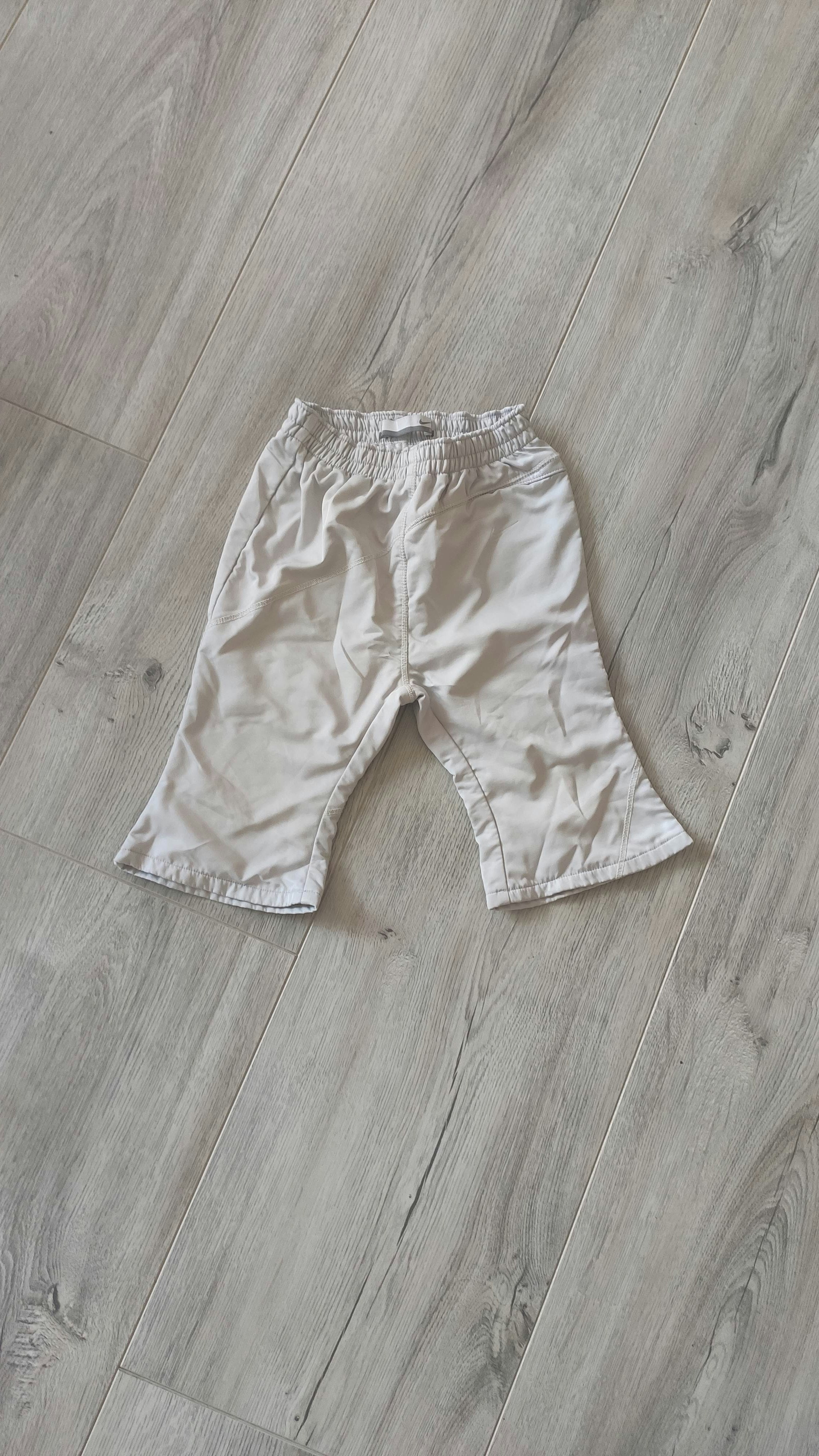 Vêtements fille 6 mois en lot - photo numéro 3