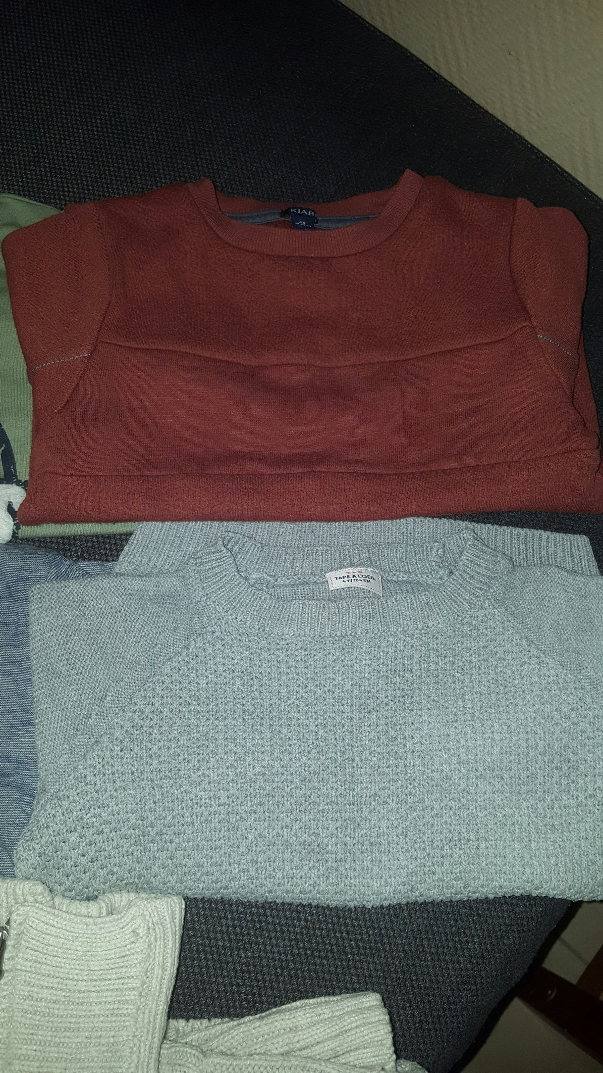 Lot de pulls. - photo numéro 3