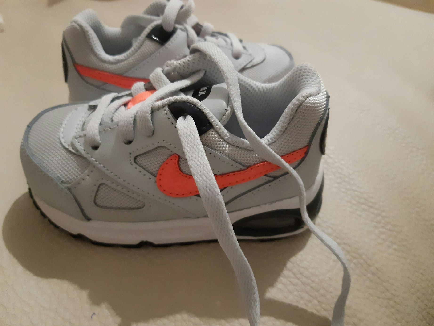 Baskets nike - photo numéro 2