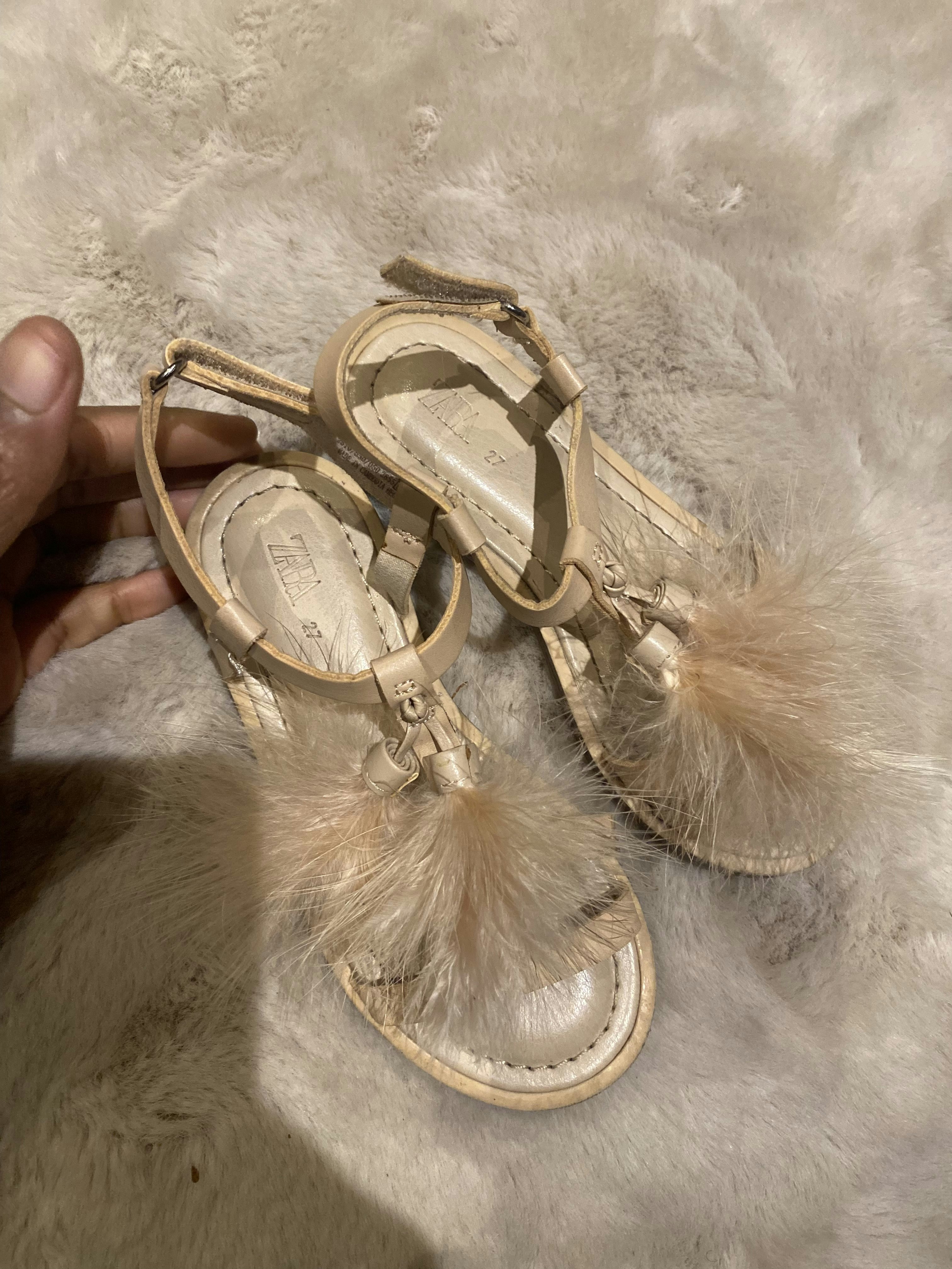 Vends magnifique sandale bon état Zara pt 27