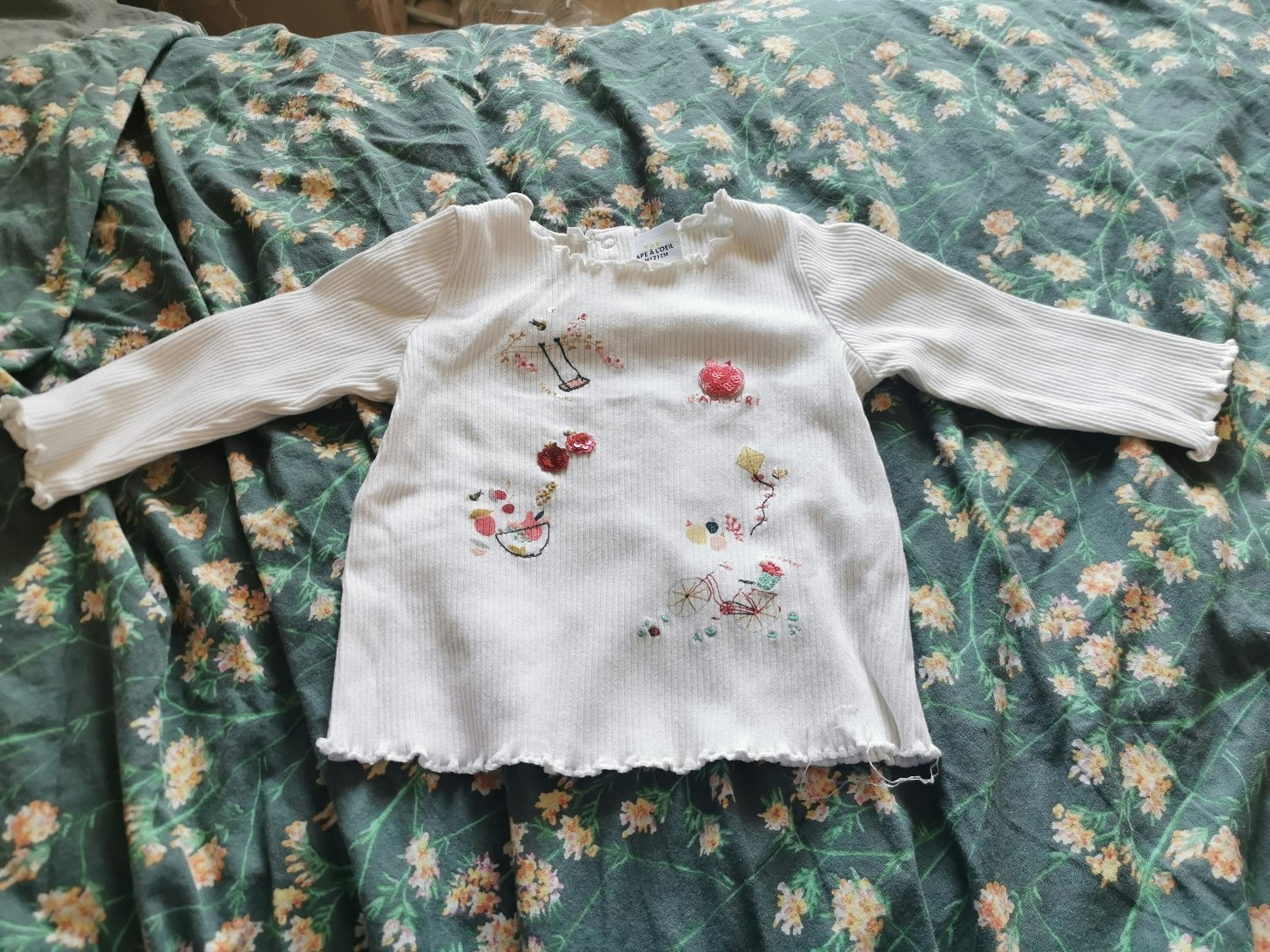 Tee shirt tape à l'œil