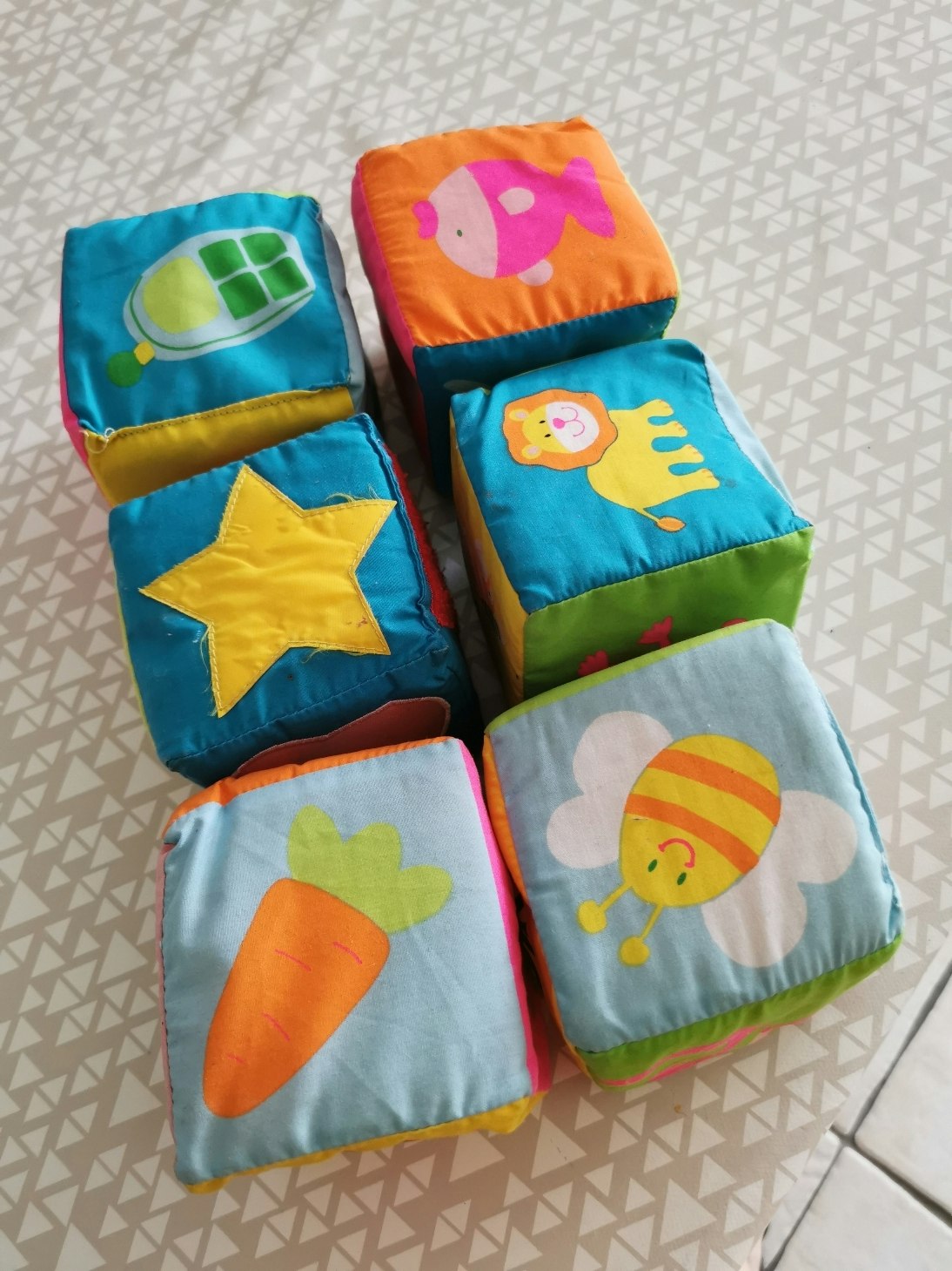 Cube motricité