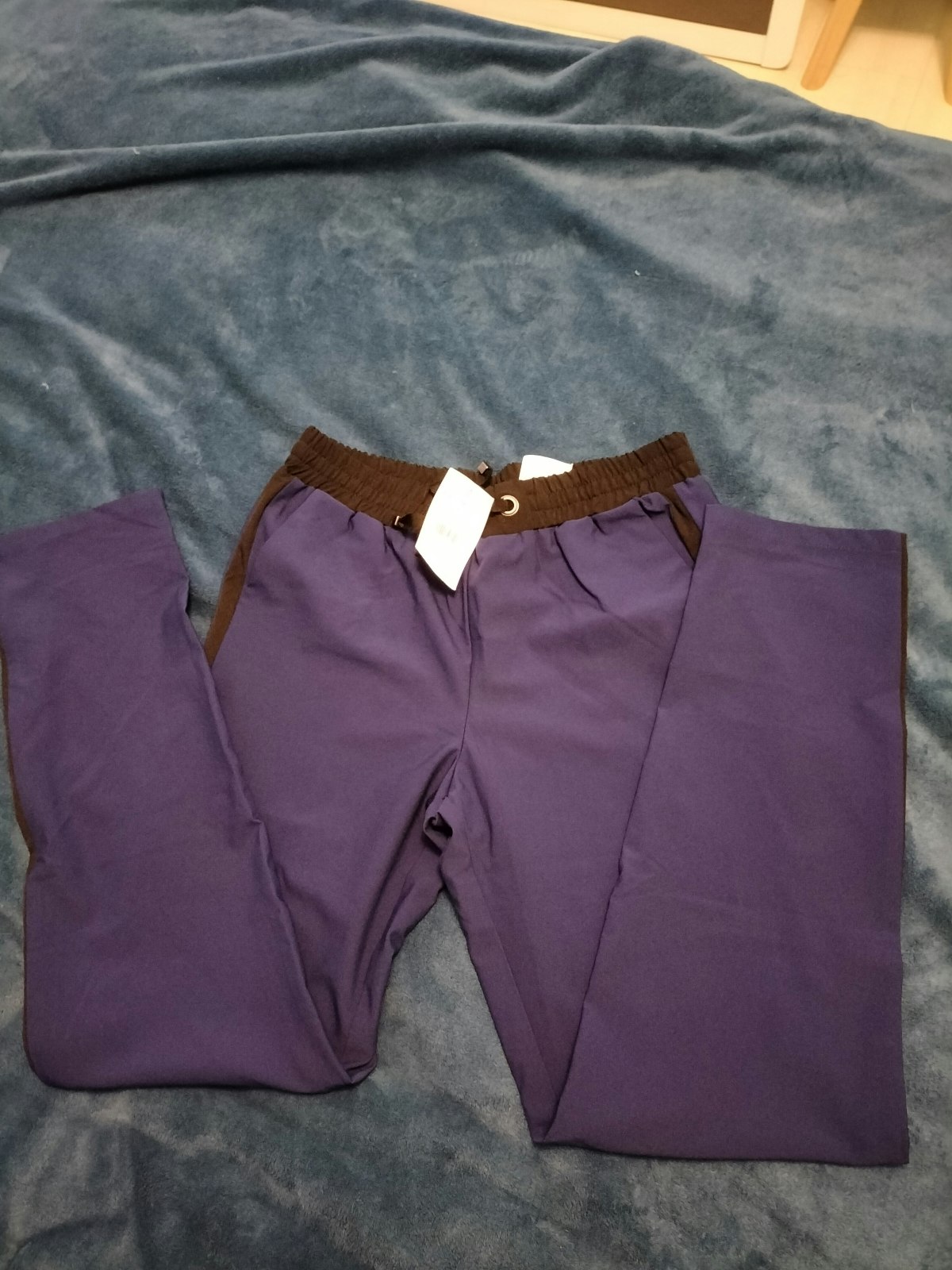Pantalon Neuf avec étiquette CAMAÏEU taille 38