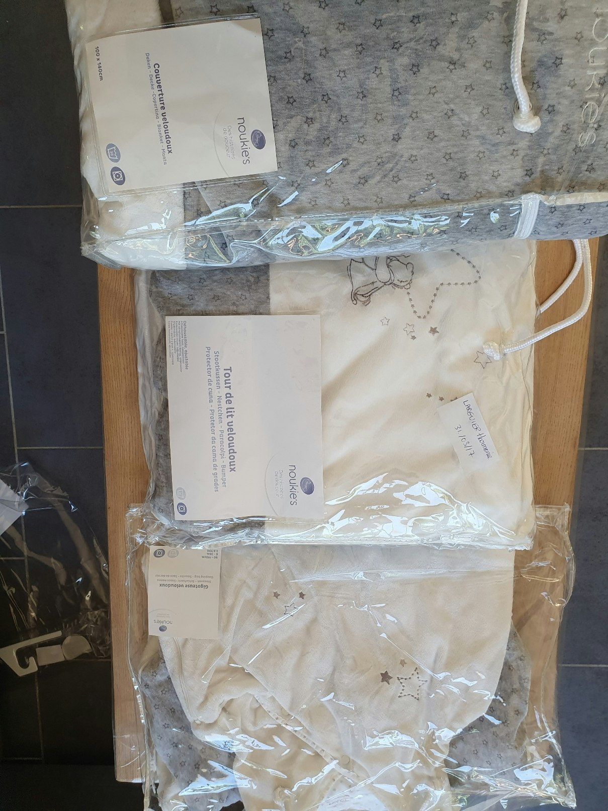 ensemble de lit parure noukies