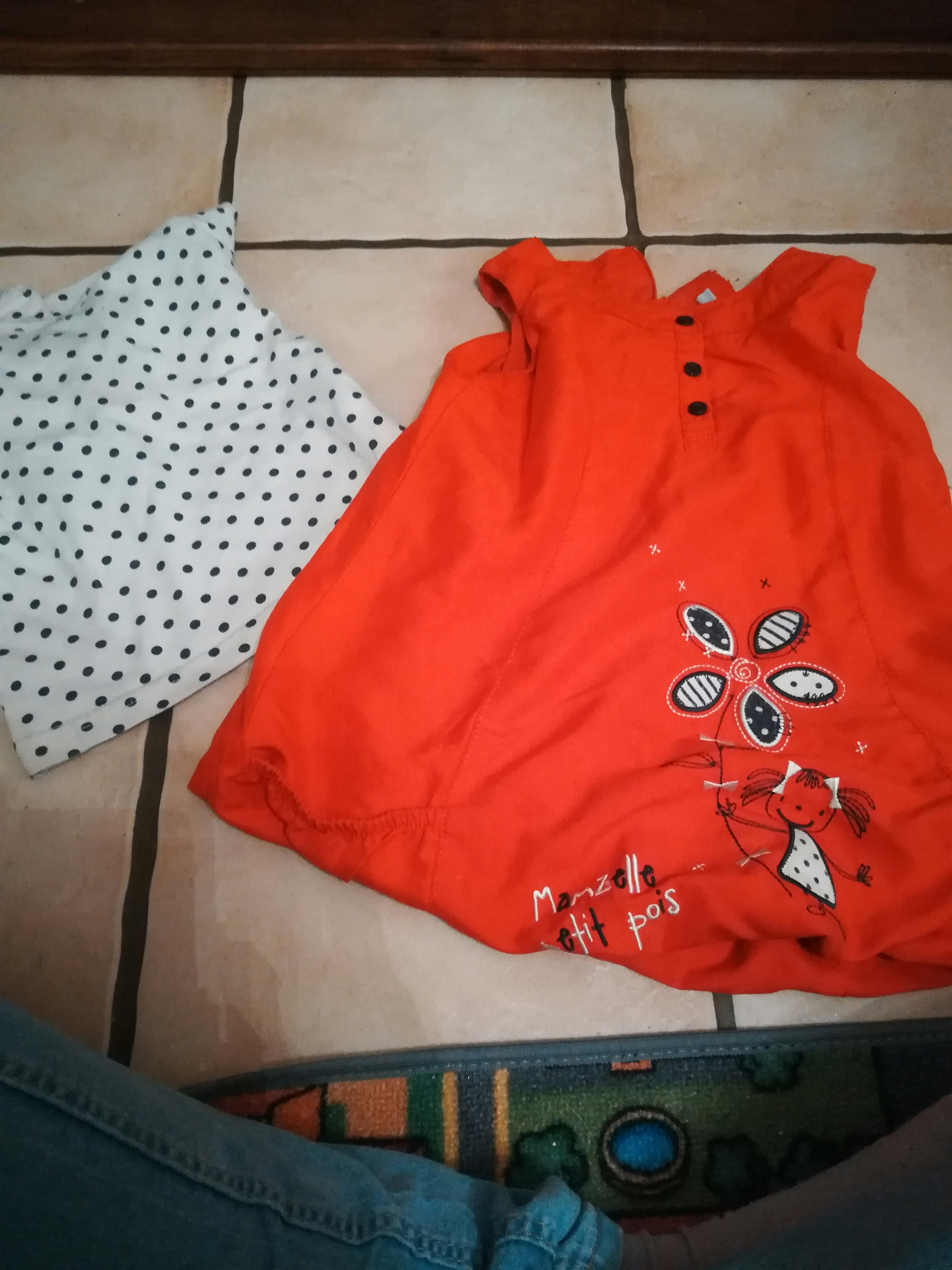 Lot de pull et robes - photo numéro 7