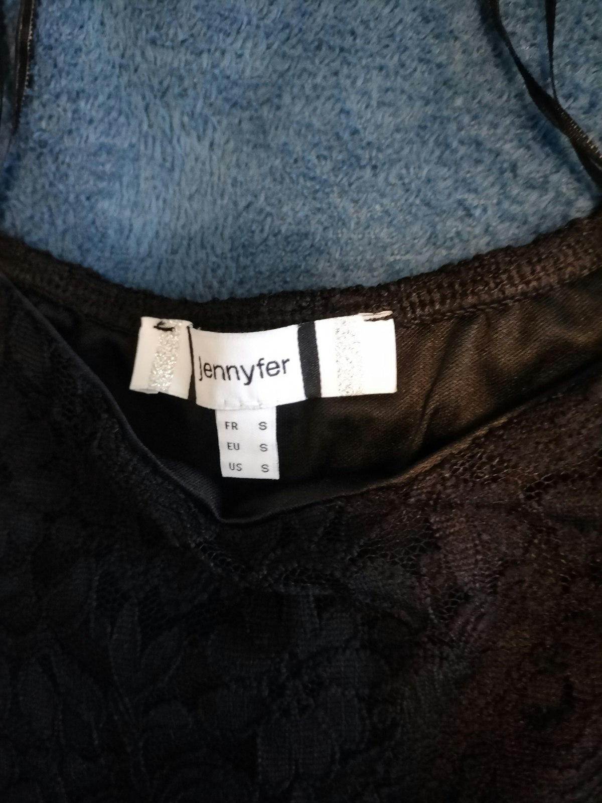 Robe neuve Jennyfer dentelle noire taille S - photo numéro 3