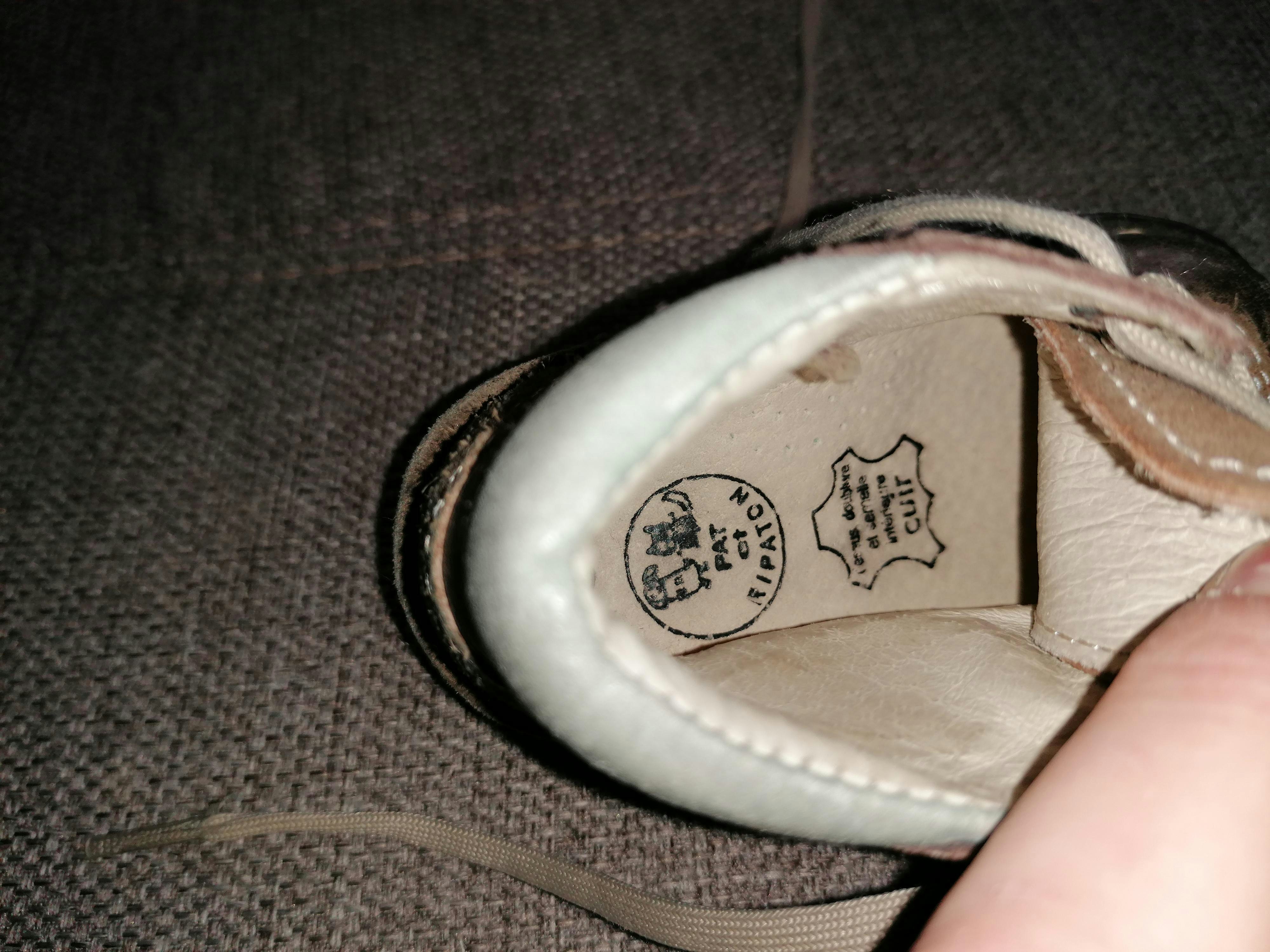 Chaussure - photo numéro 3