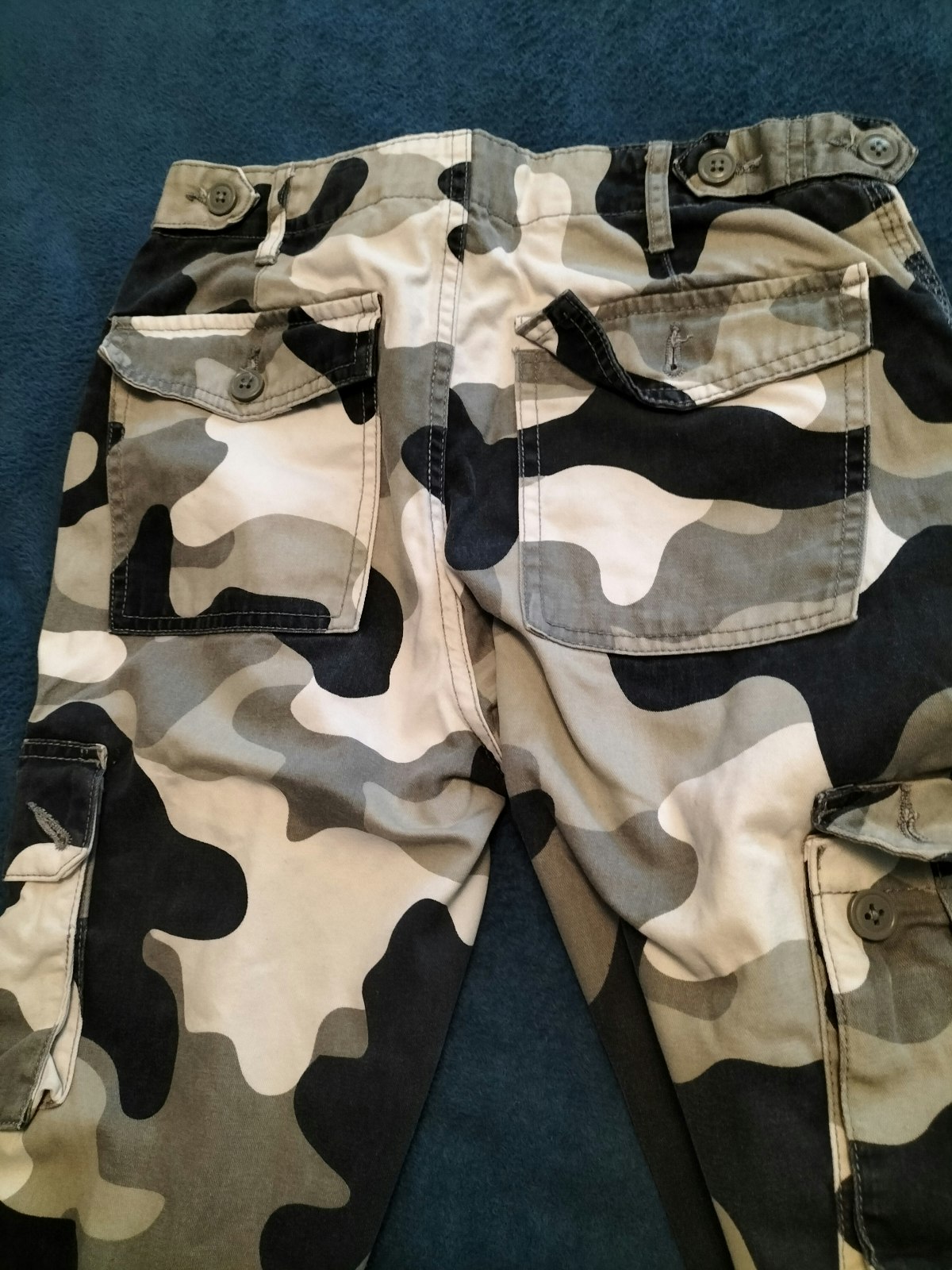 Pantalon camouflage Jennyfer taille 34 - photo numéro 4
