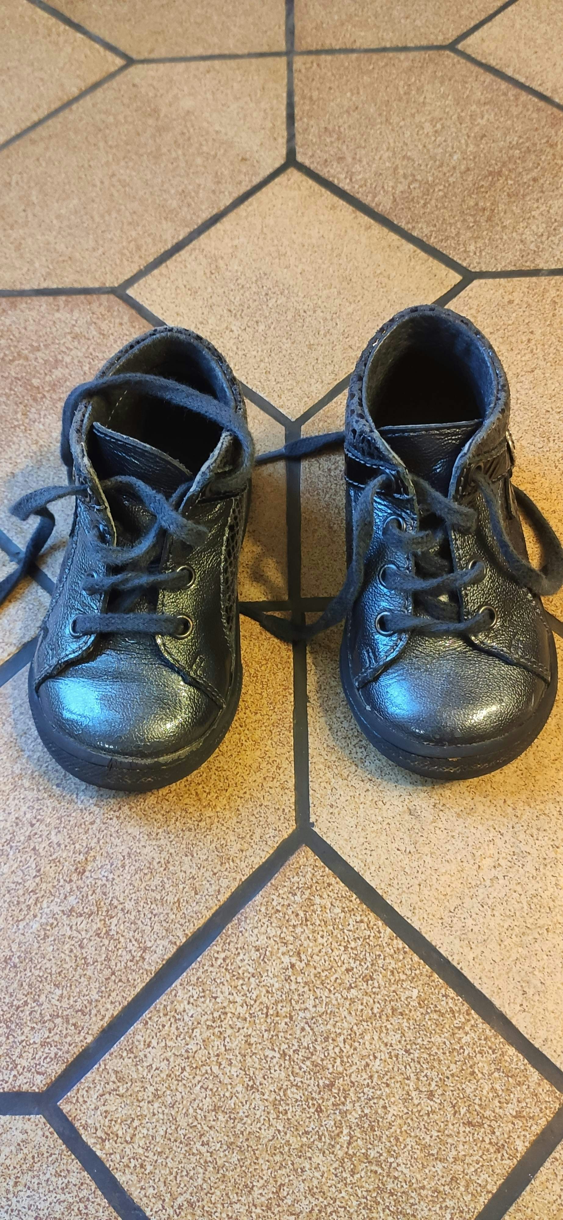 Chaussures 20