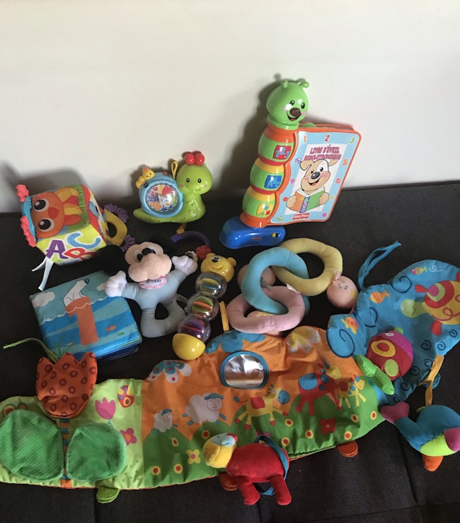 Gros Lot De Jouets Bebe Vtech Fisher Price Beebs Achat Vente Bebe