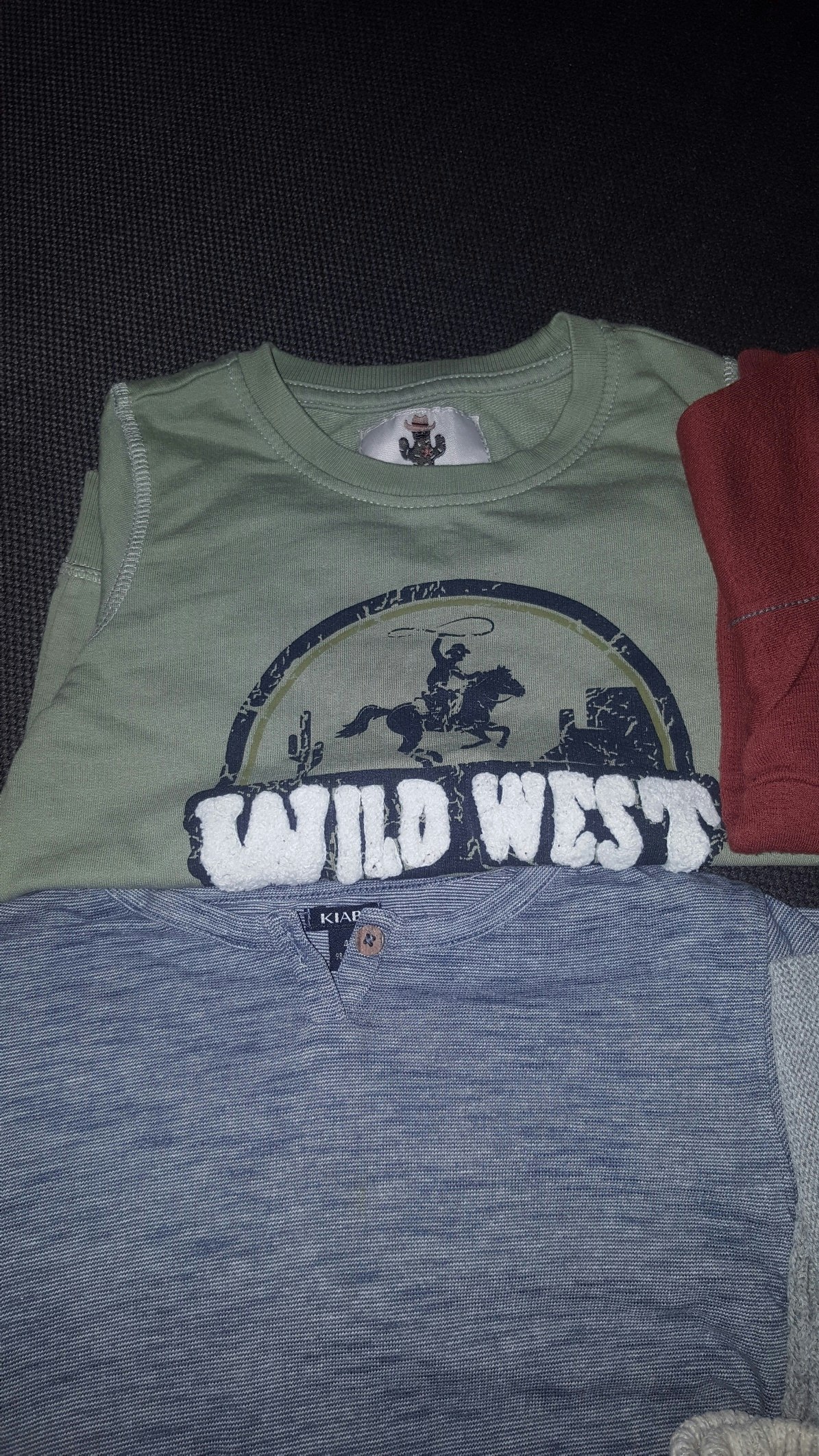 Lot de pulls. - photo numéro 2