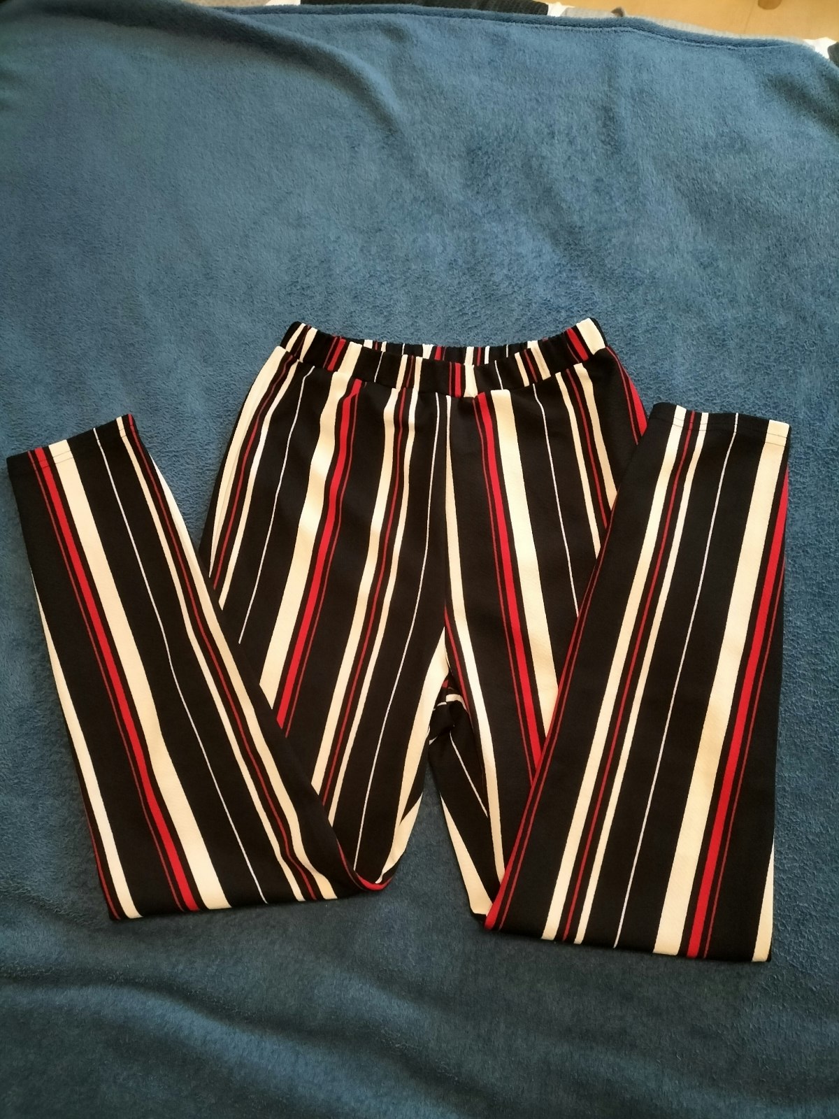 Pantalon Neuf SHEIN taille XS - photo numéro 3