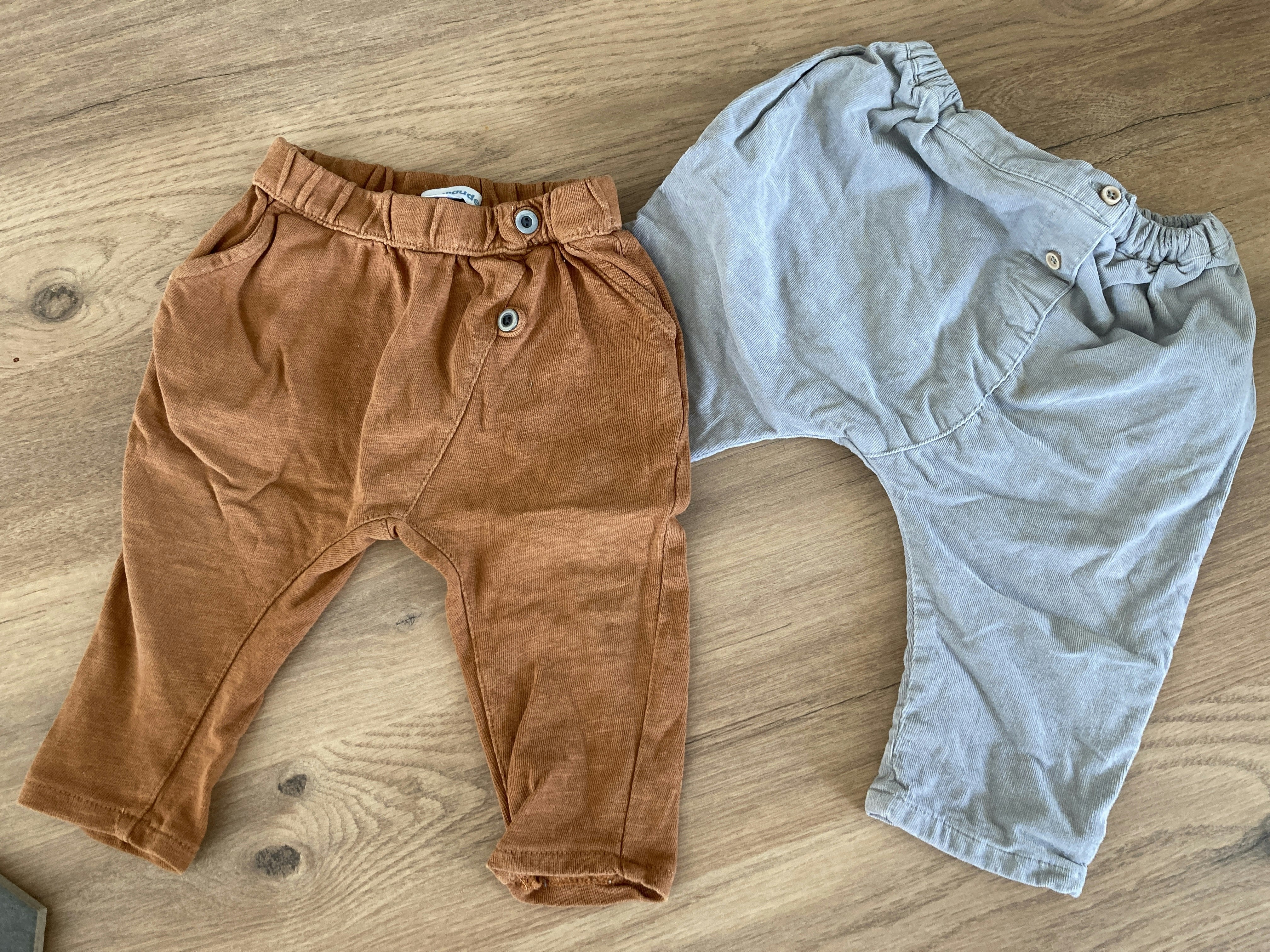 Lot de 2 pantalons 6 mois