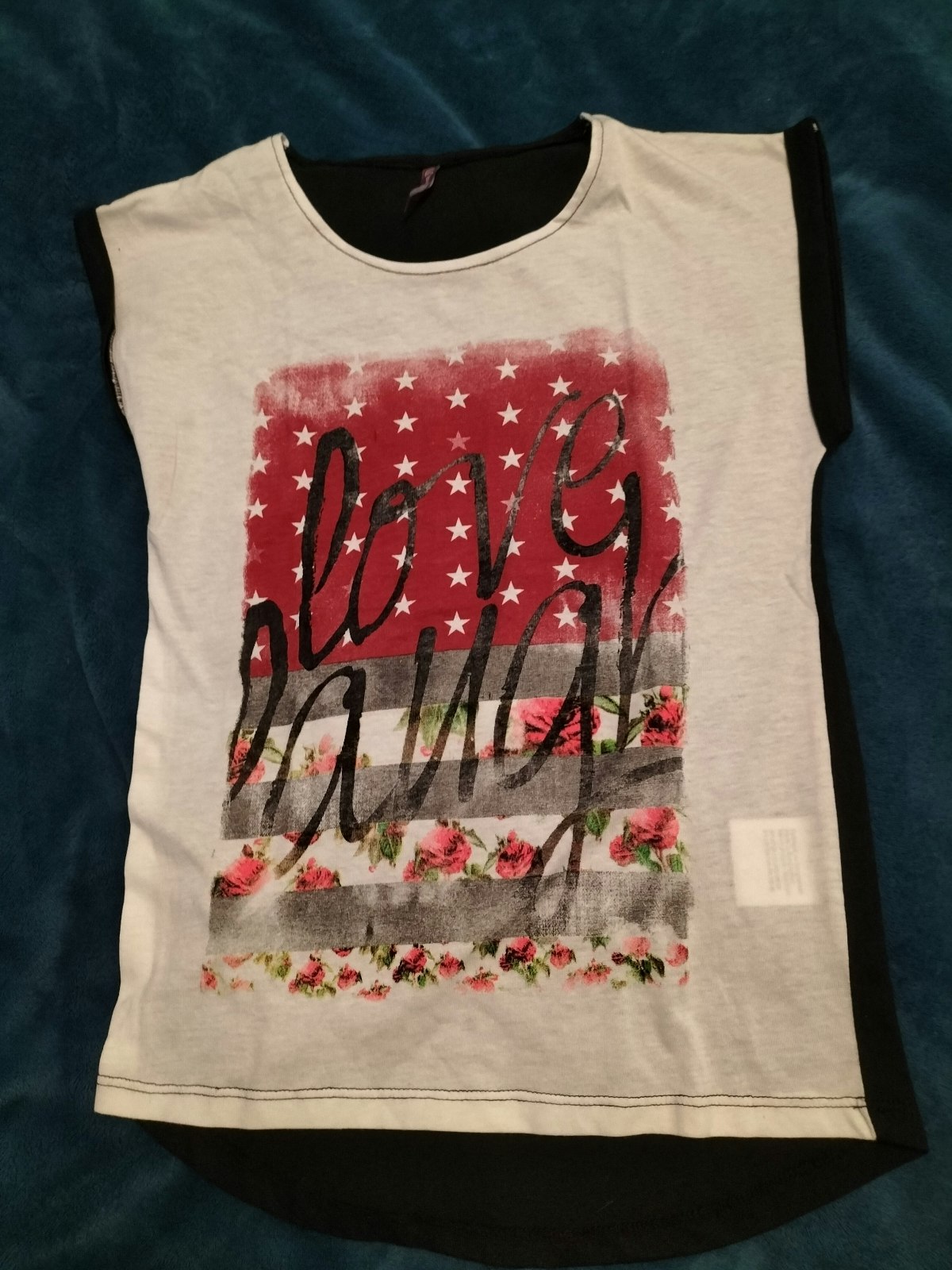 Tee shirt neuf GEMO taille 12 ans