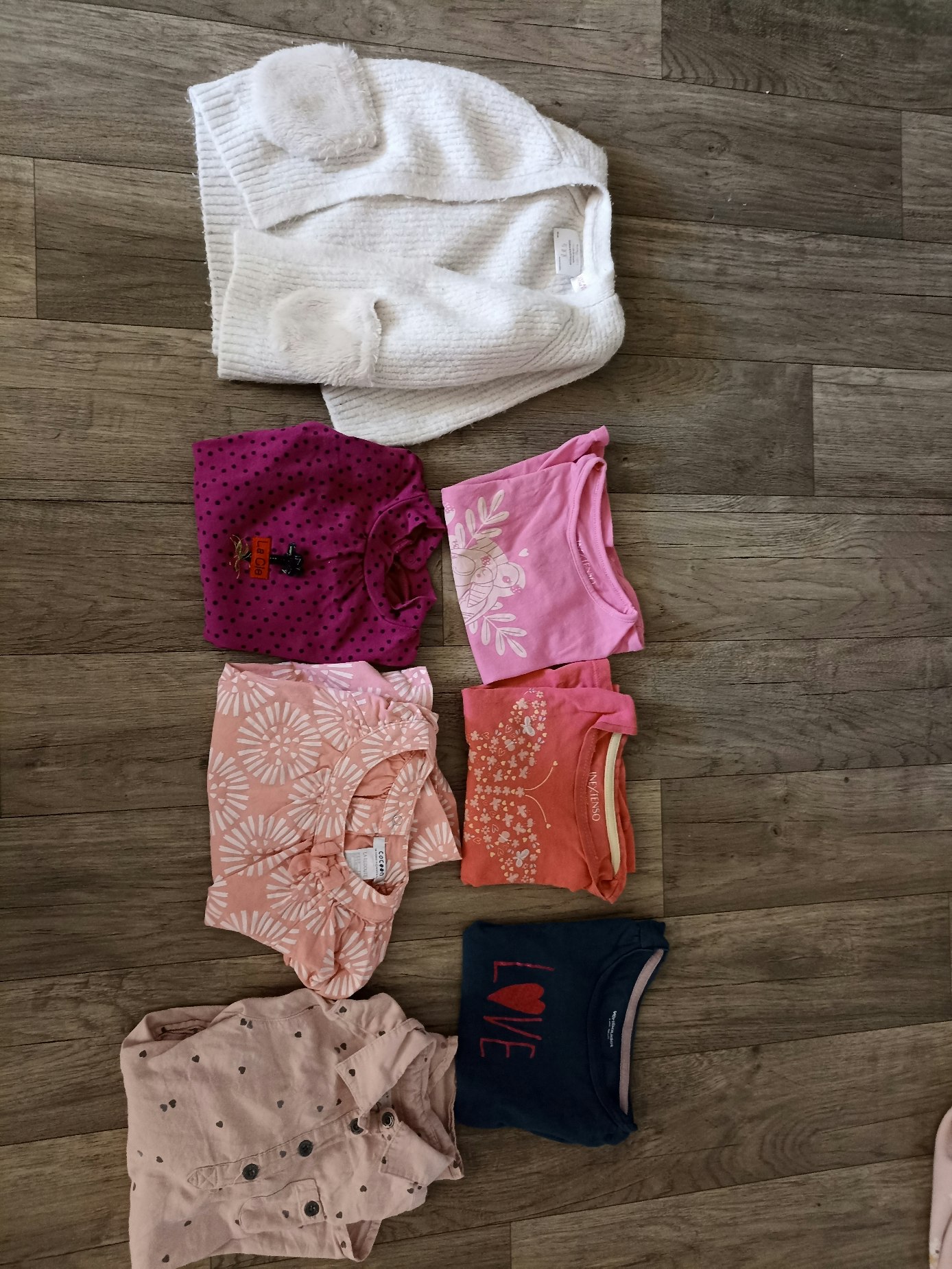 Lot de 7 haut taille 24 mois