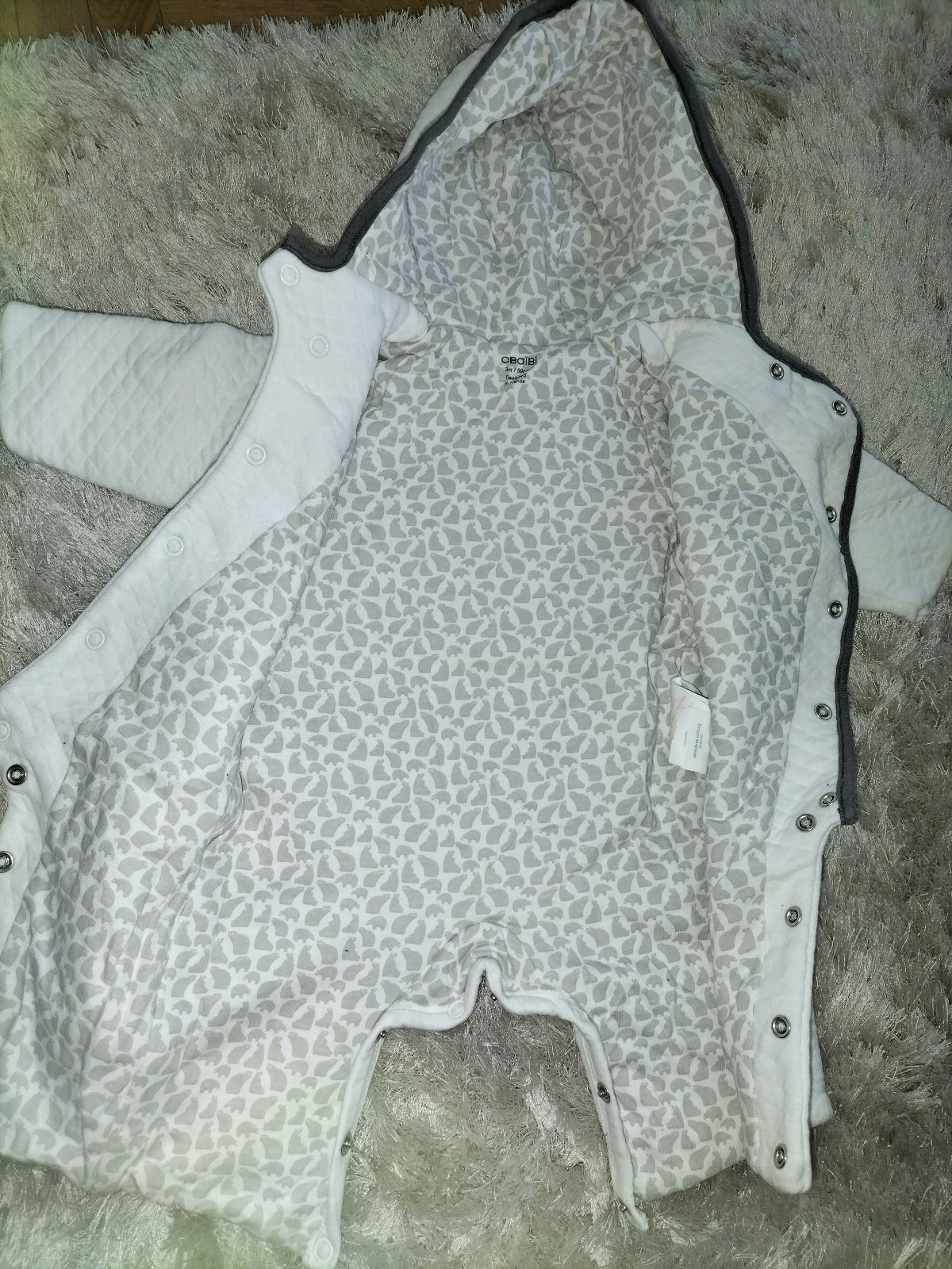 Combinaison à capuche bébé