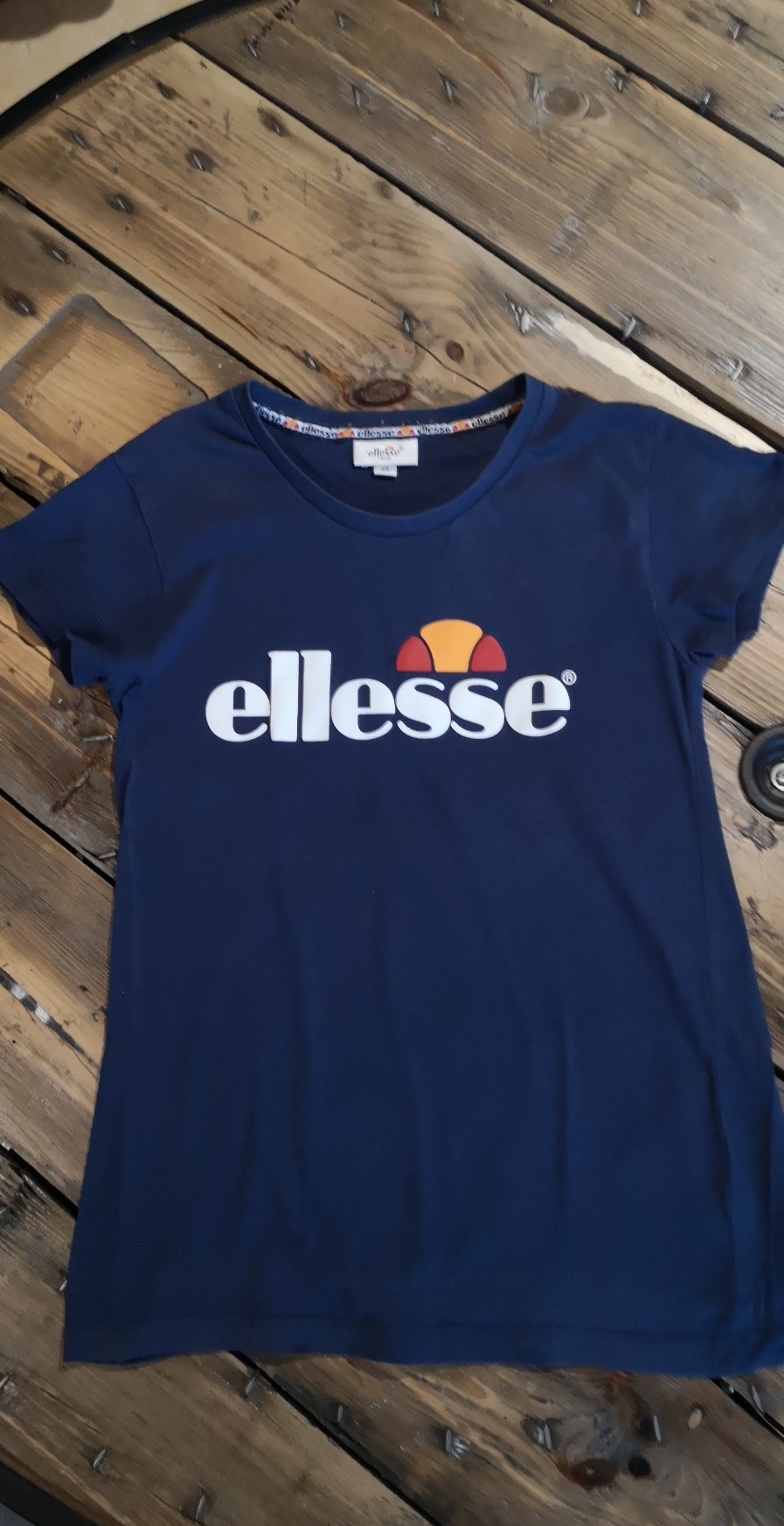 T-SHIRT ellesse