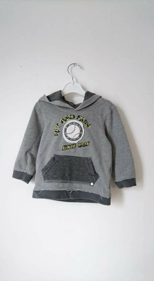 Pull sweat à capuche gris orchestra 12 mois