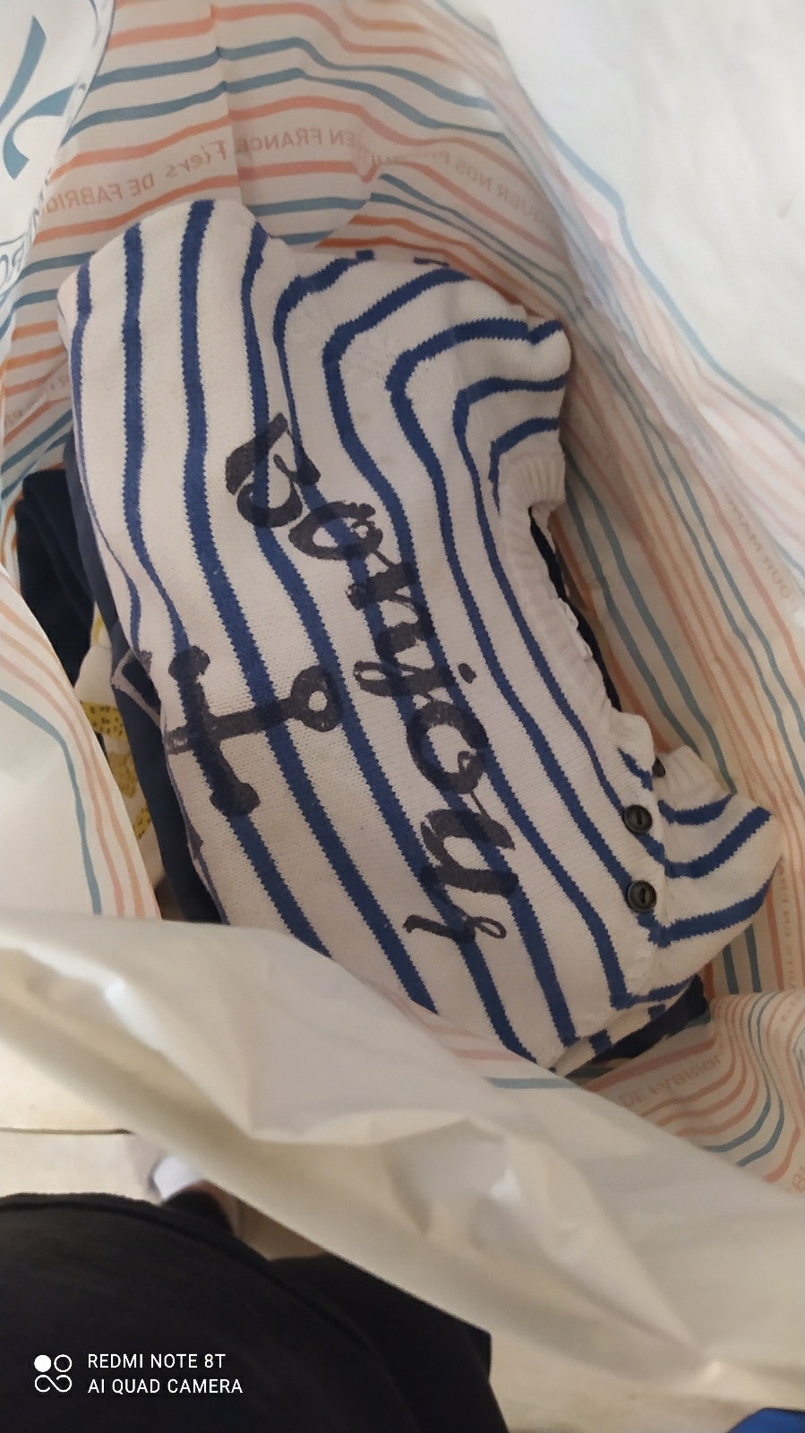 Sac vêtements - photo numéro 3