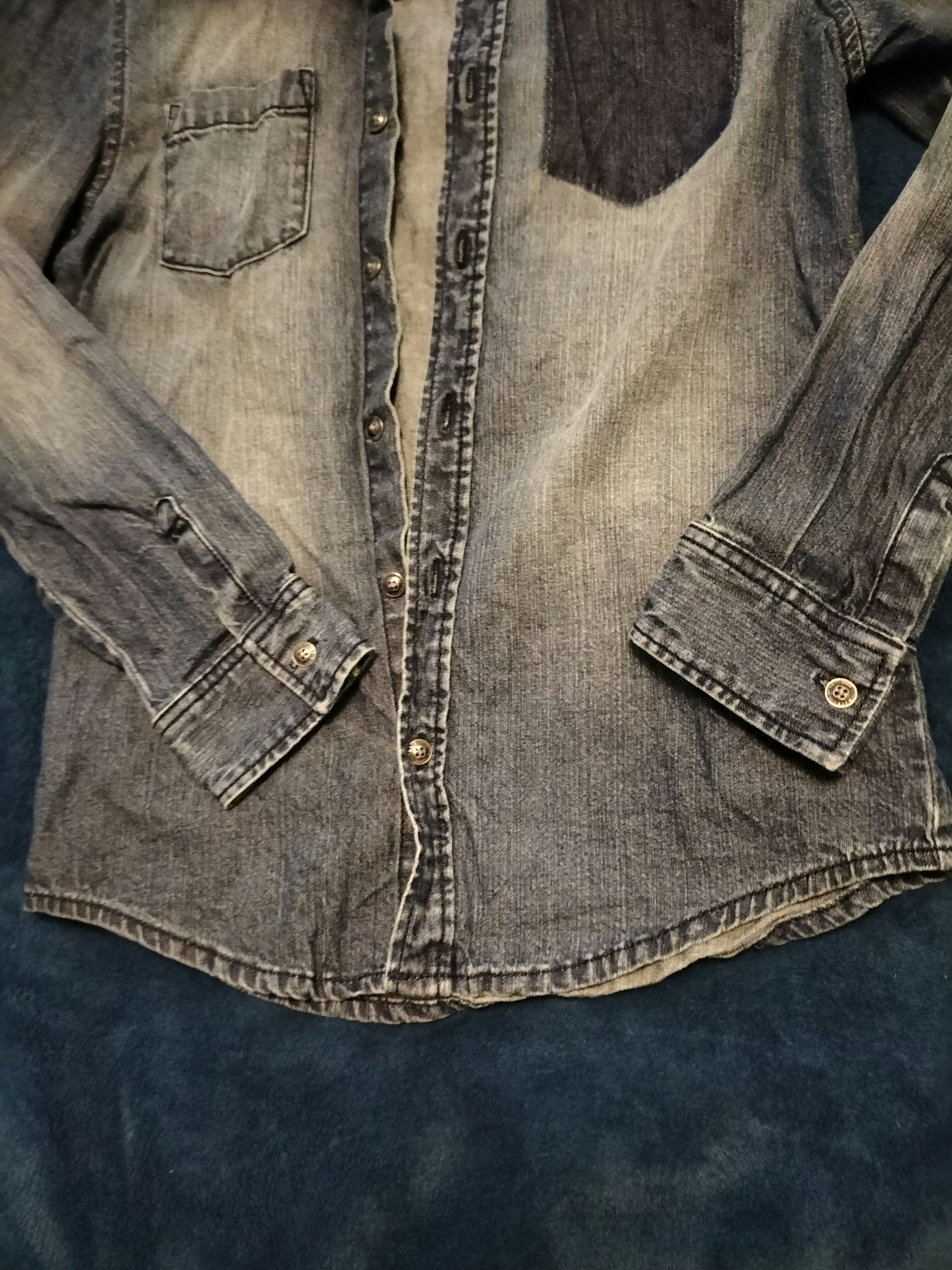 Chemise en jean Kiabi taille 10 ans - photo numéro 2