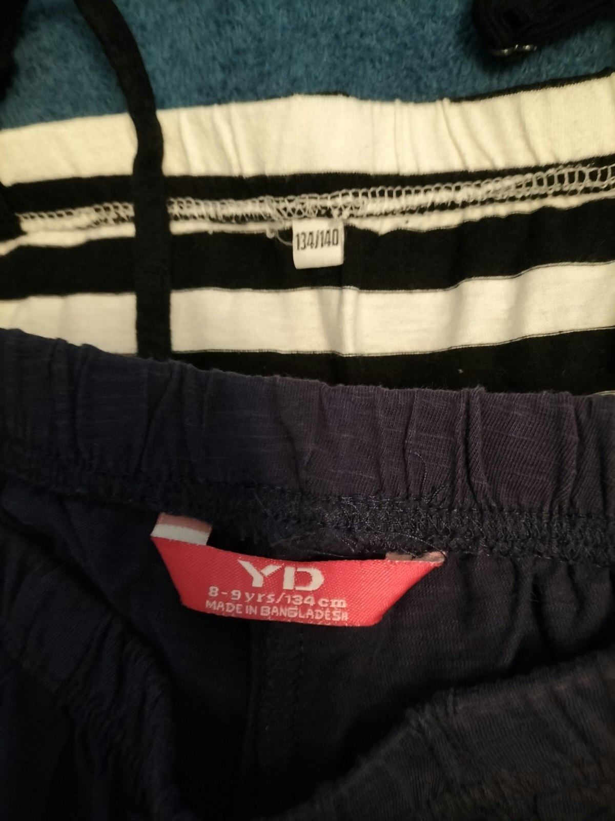 Lot d un combishort et un short taille 10 ans - photo numéro 3