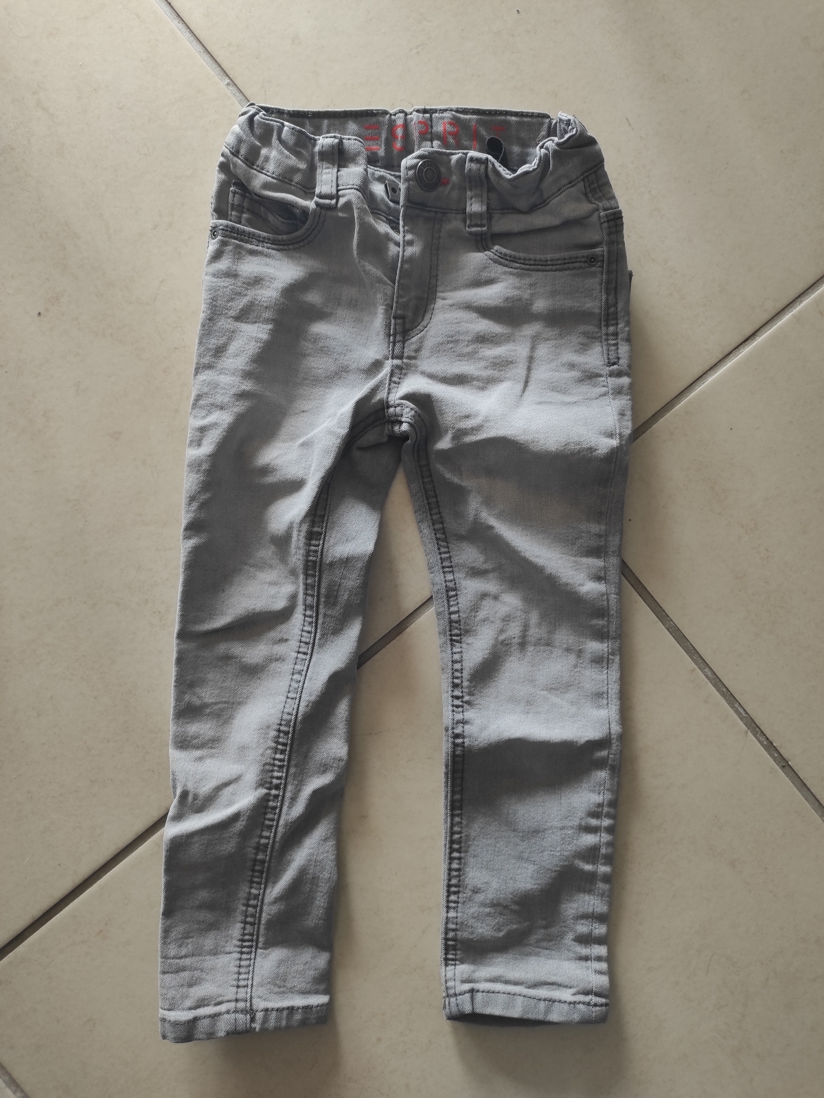 Lot pantalon 4 ans - photo numéro 3