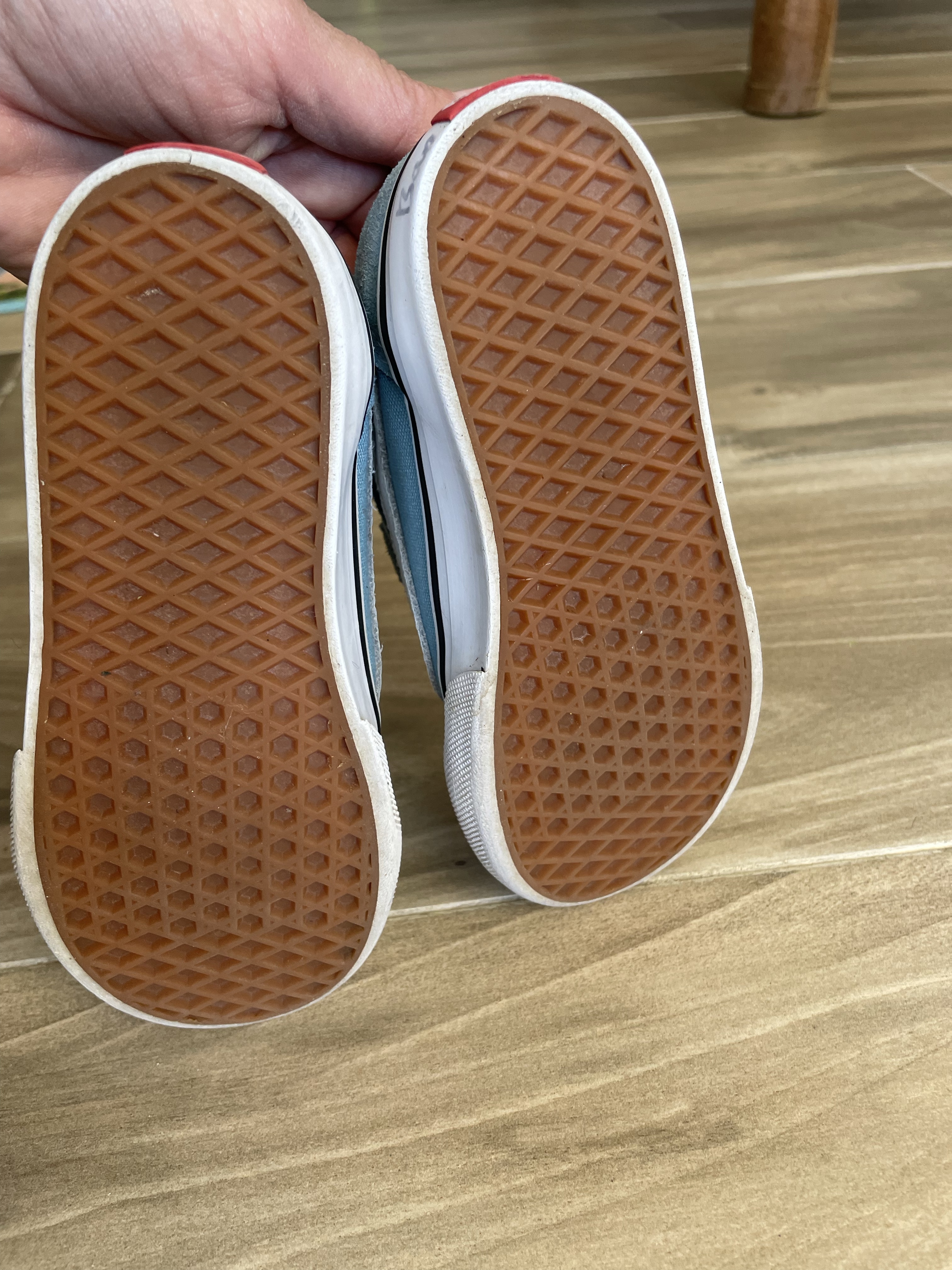 Baskets Vans 25.5 - photo numéro 5