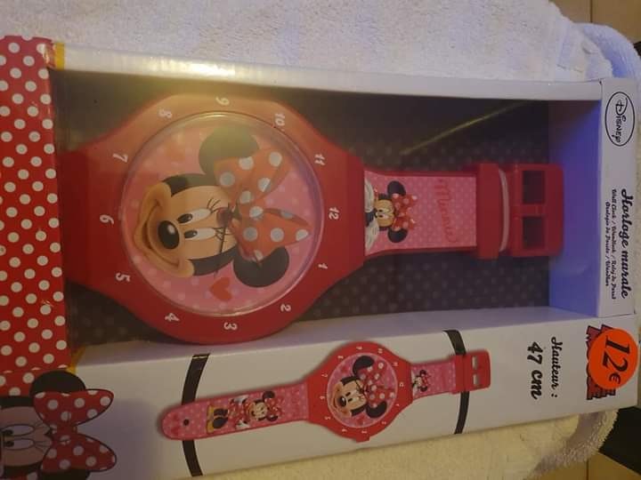 Horloge decoration minnie