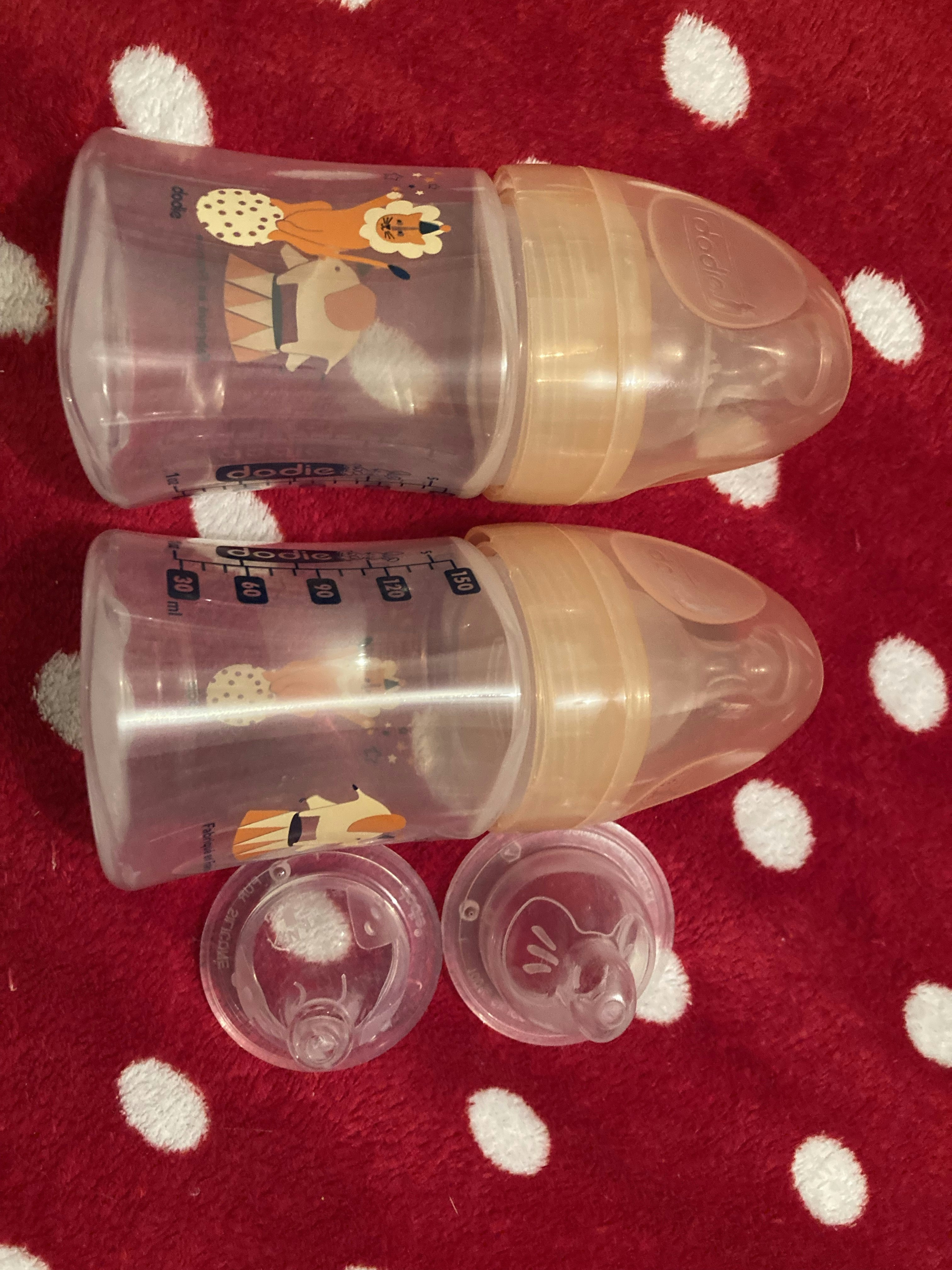 Lot biberons et tétines Dodie