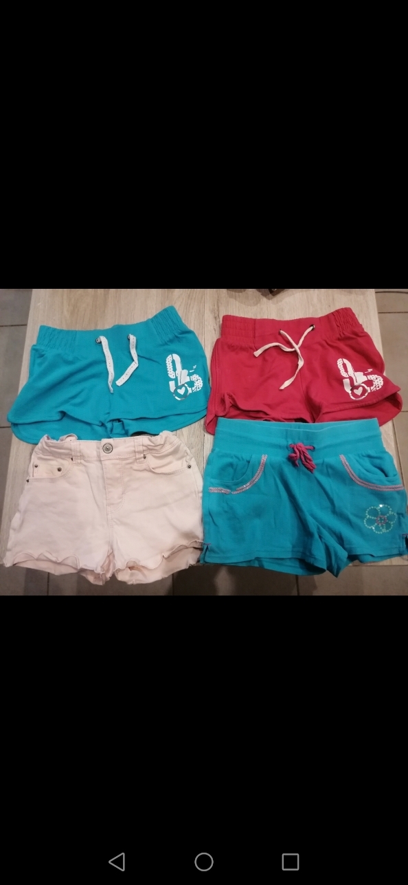 Lot shorts 8 ans