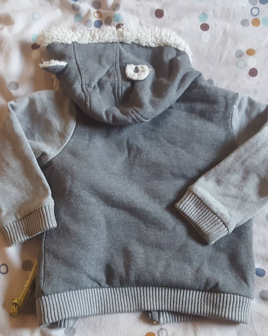 Gilet à capuche ourson 5 ans - photo numéro 2