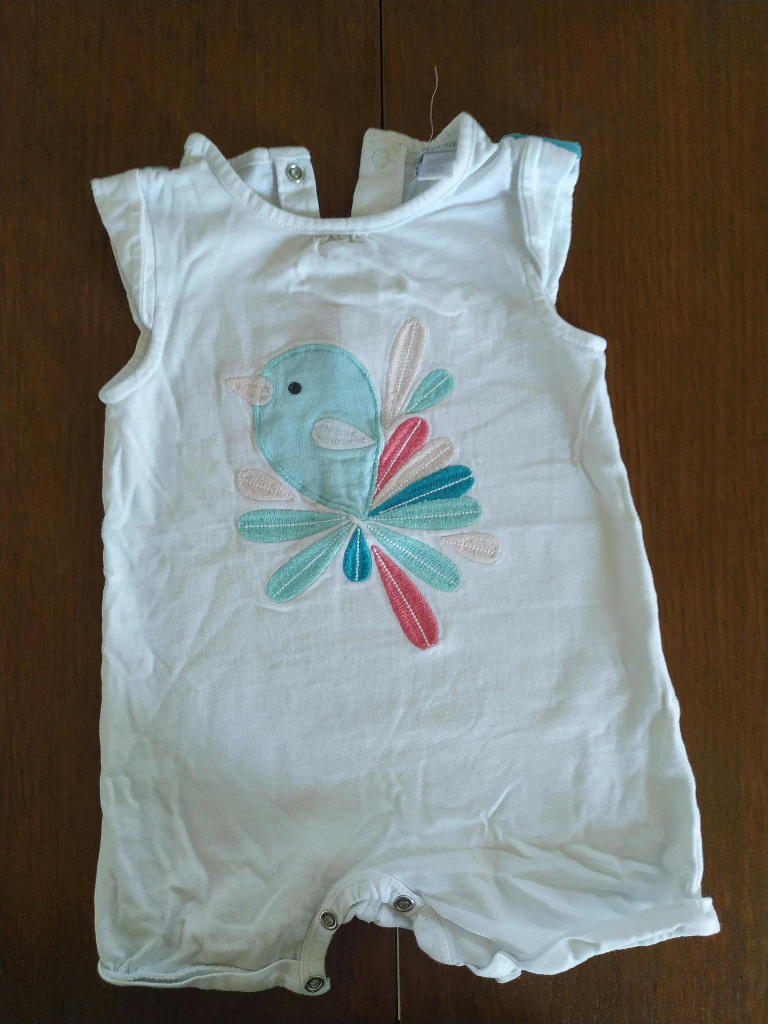 Lot vêtements bébé fille