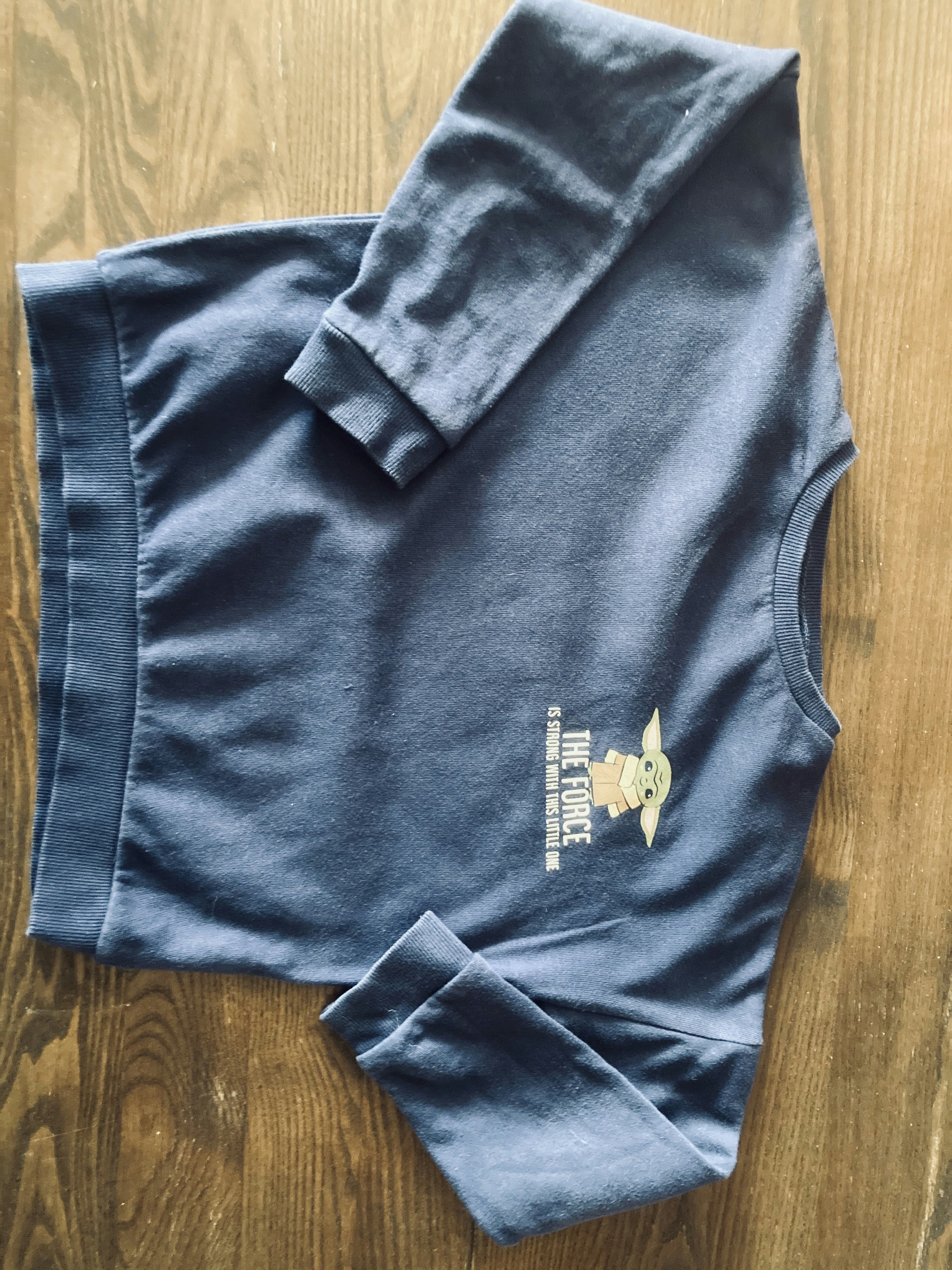 Sweat Bébé Yoda bleu marine Kiabi 10 ans