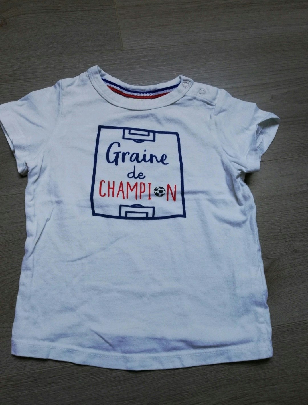 T shirt tape a l'oeil