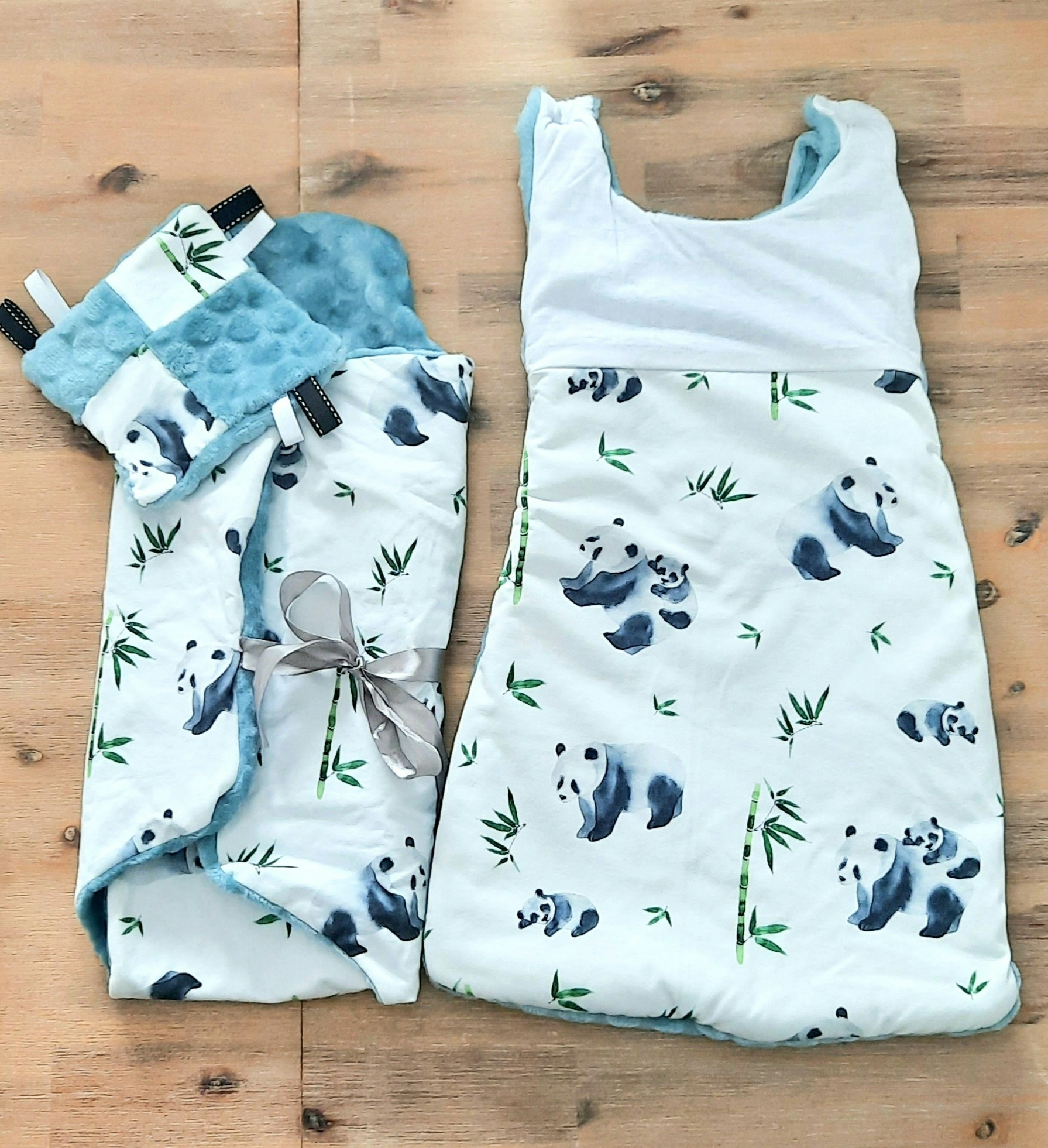 Magnifique ensemble naissance panda