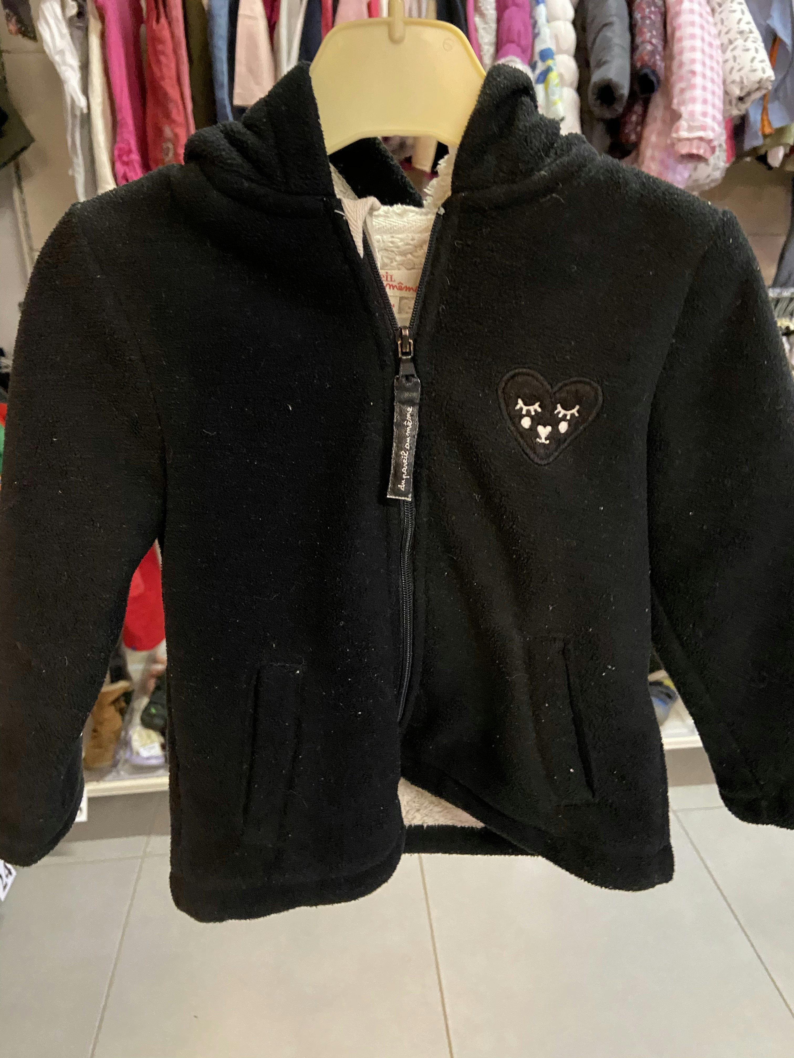 Gros pull à capuche noir