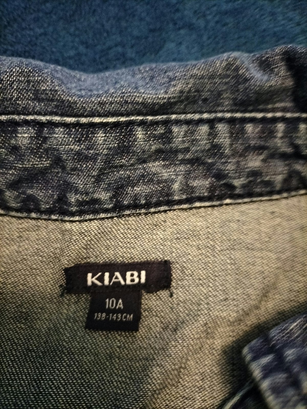 Chemise en jean Kiabi taille 10 ans - photo numéro 3