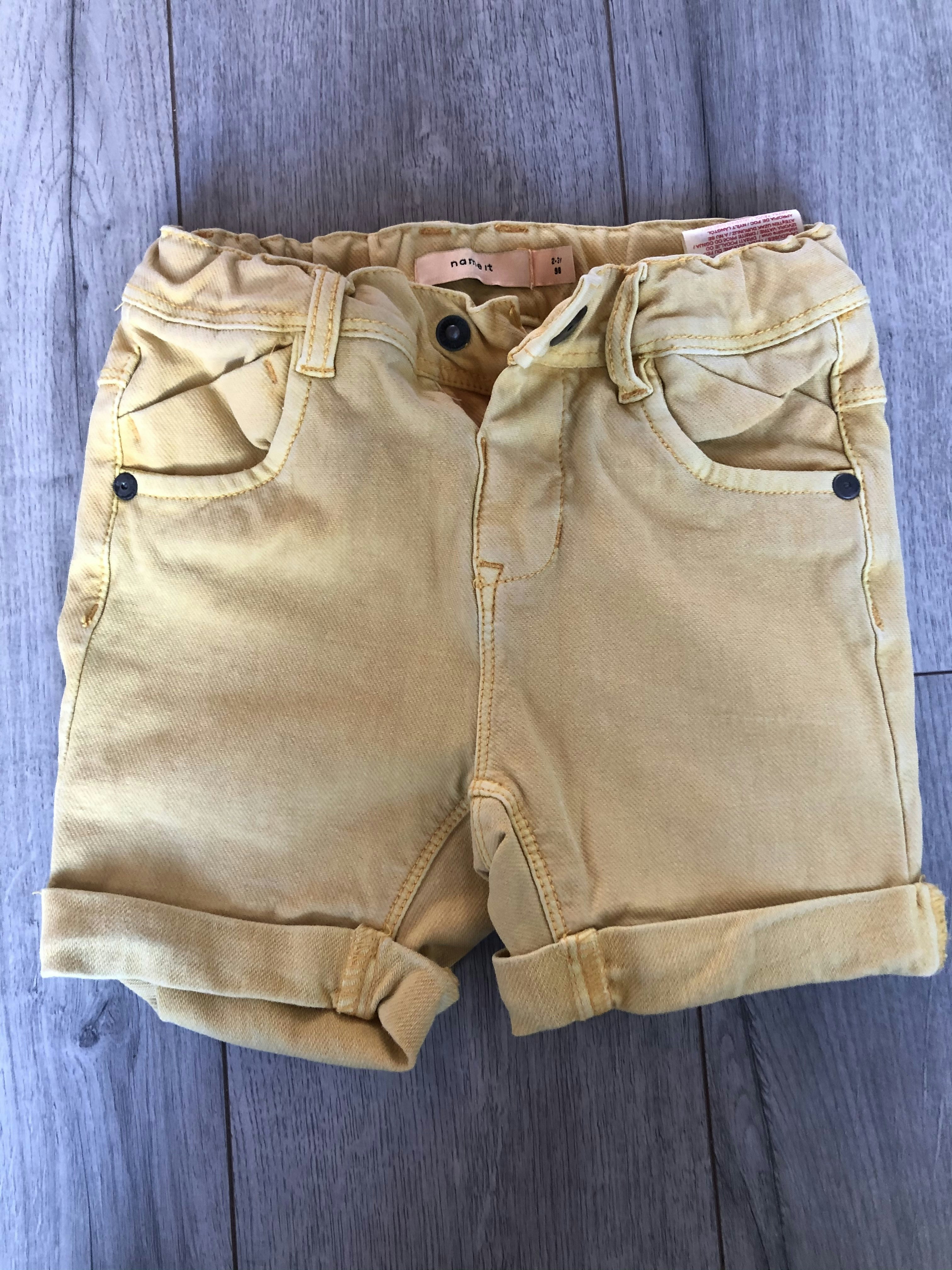 Short 2-3 ans