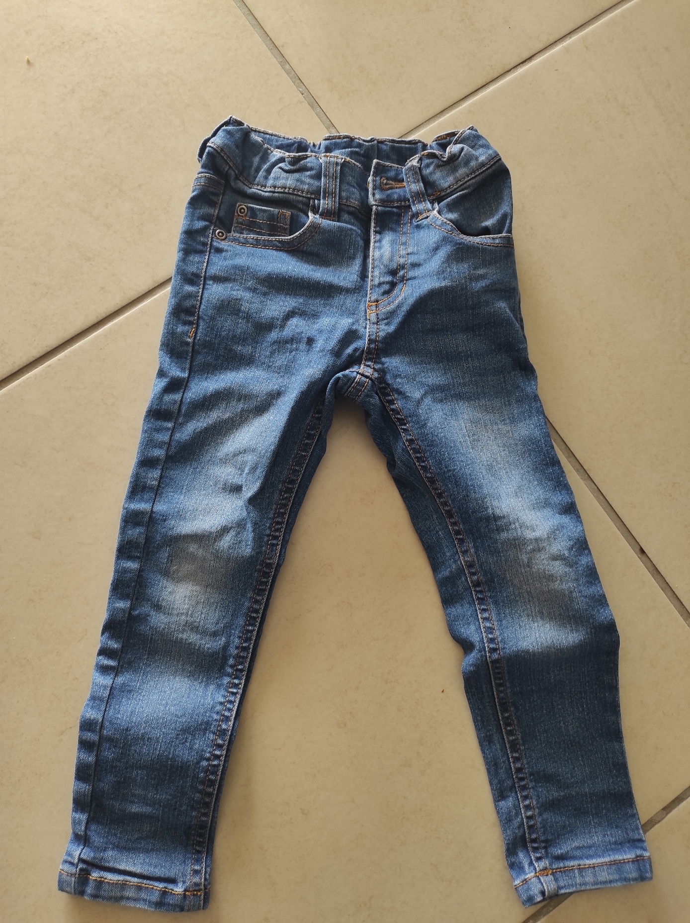 Lot pantalon 4 ans - photo numéro 7