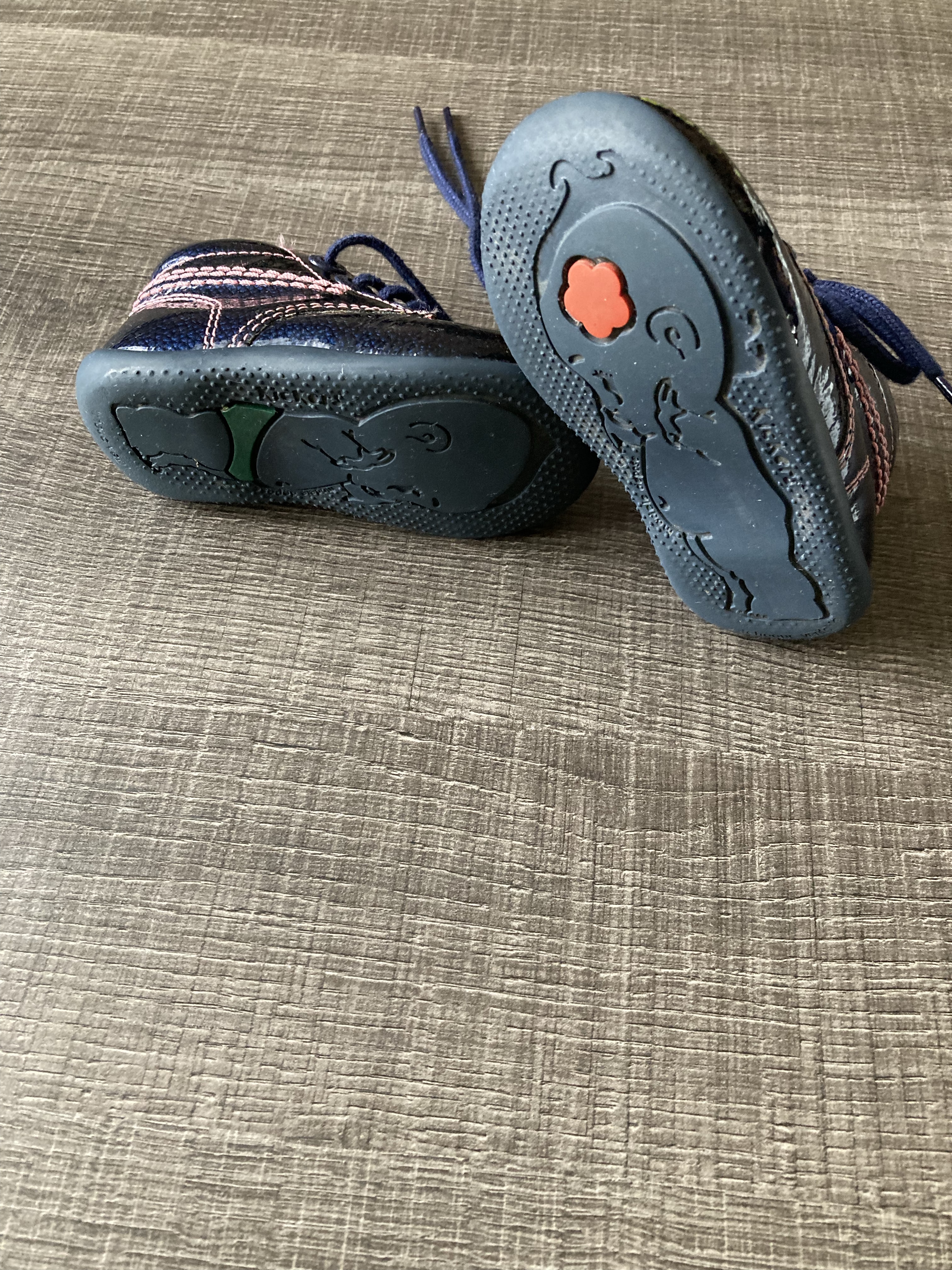 Kickers T 20 - photo numéro 2