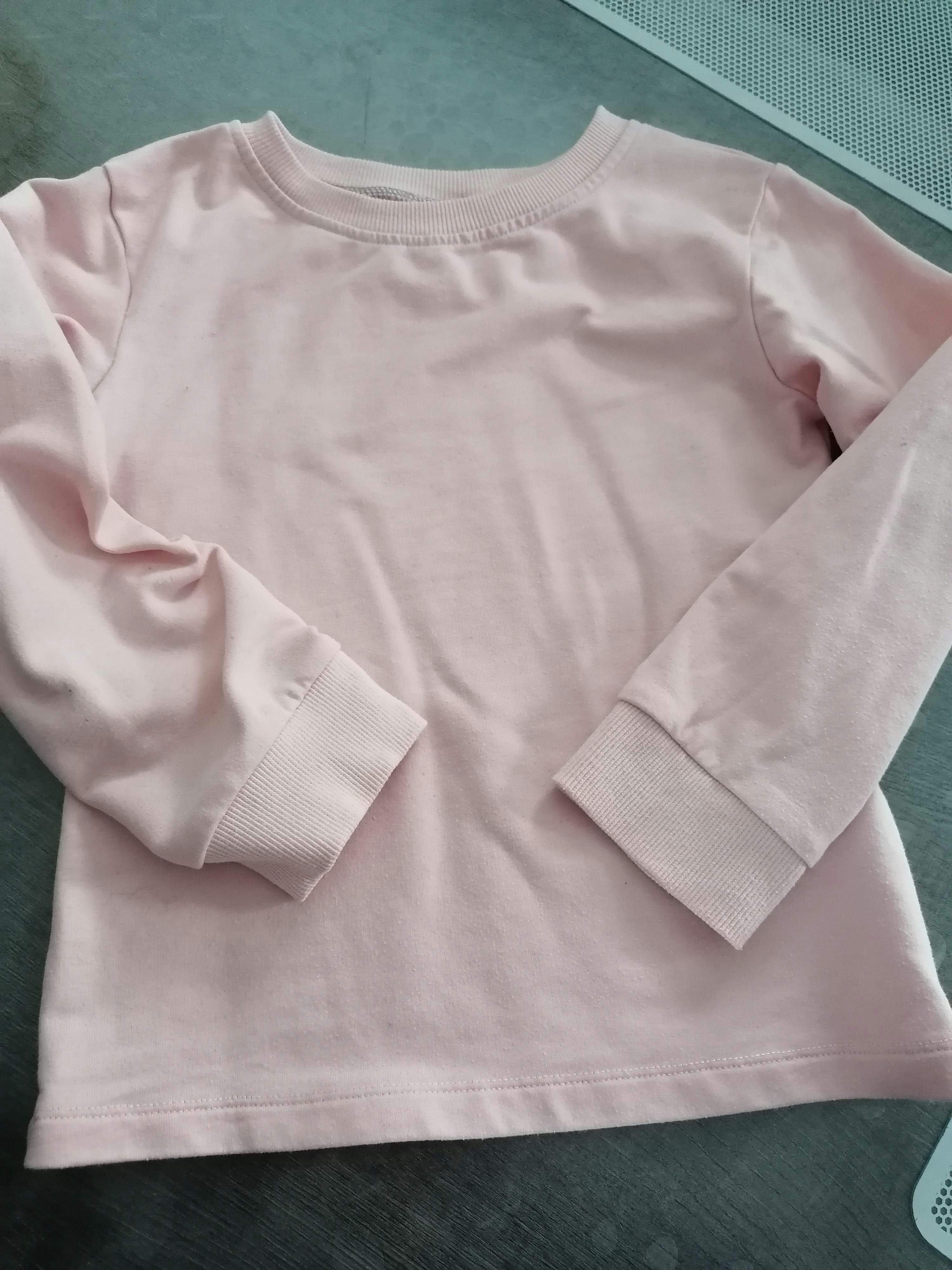 Sweat rose 8 ans