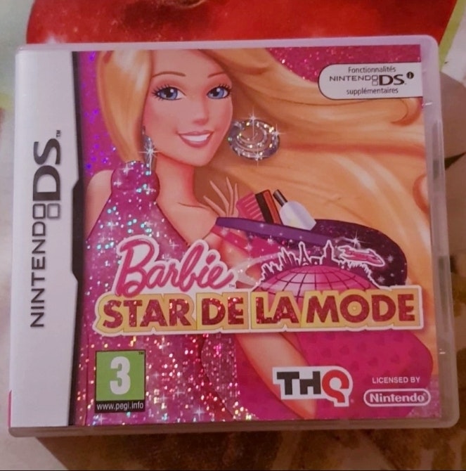 Jeu Nintendo DS "Barbie Star De La Mode"