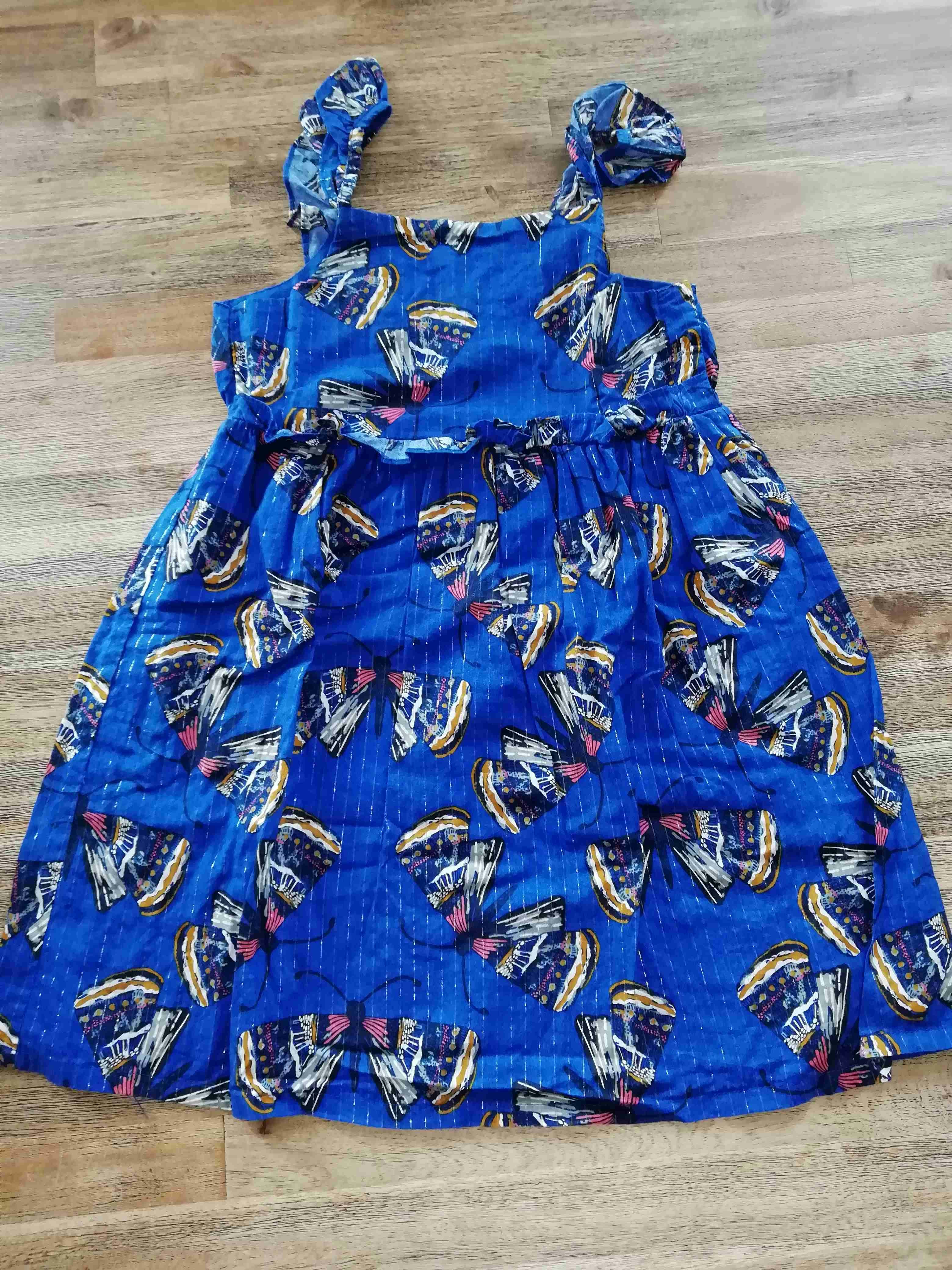 Robe 8 ans Gémo en Tbe - photo numéro 4