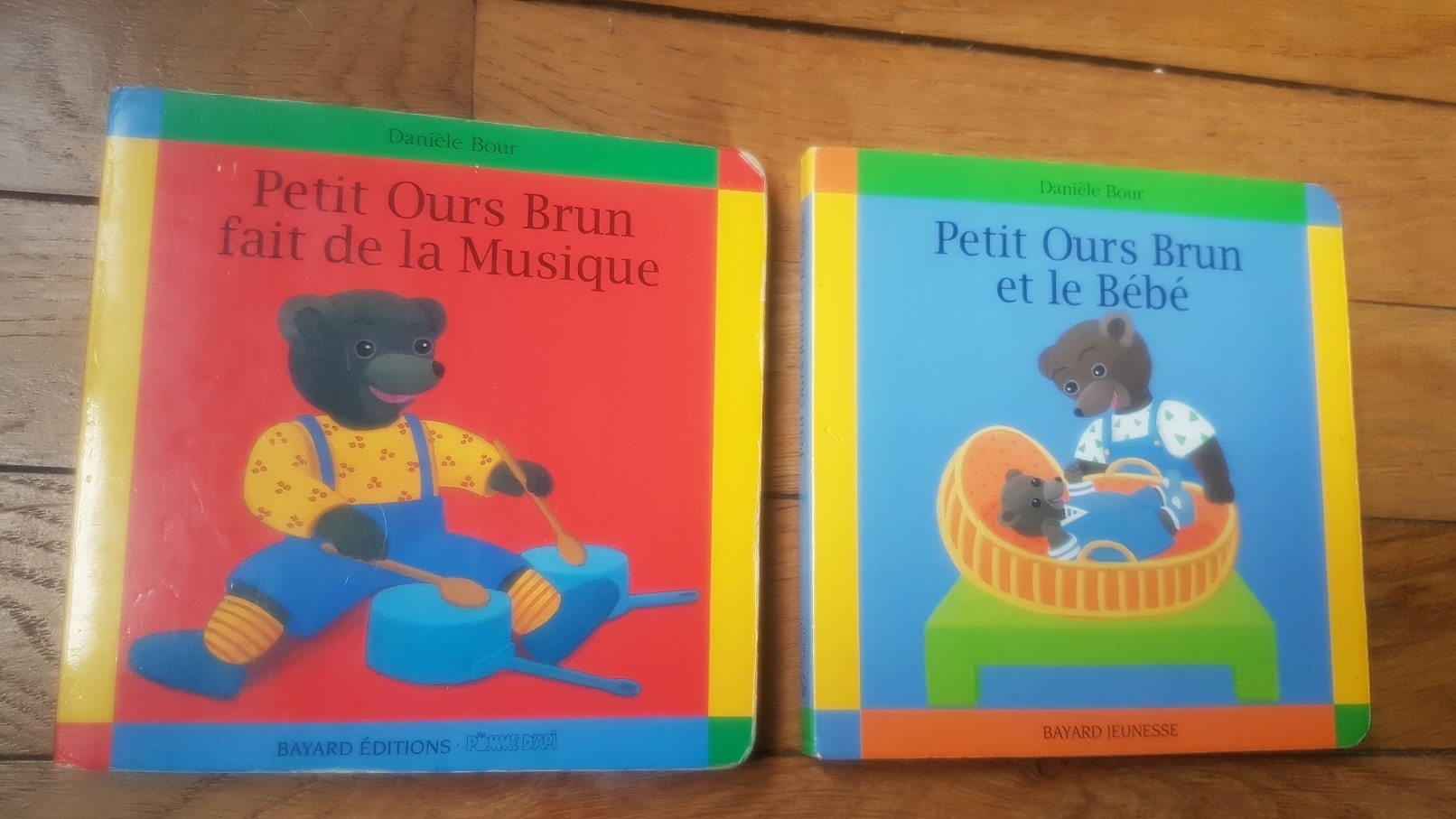 Lot de 2 livres petit ours brun cartonnes